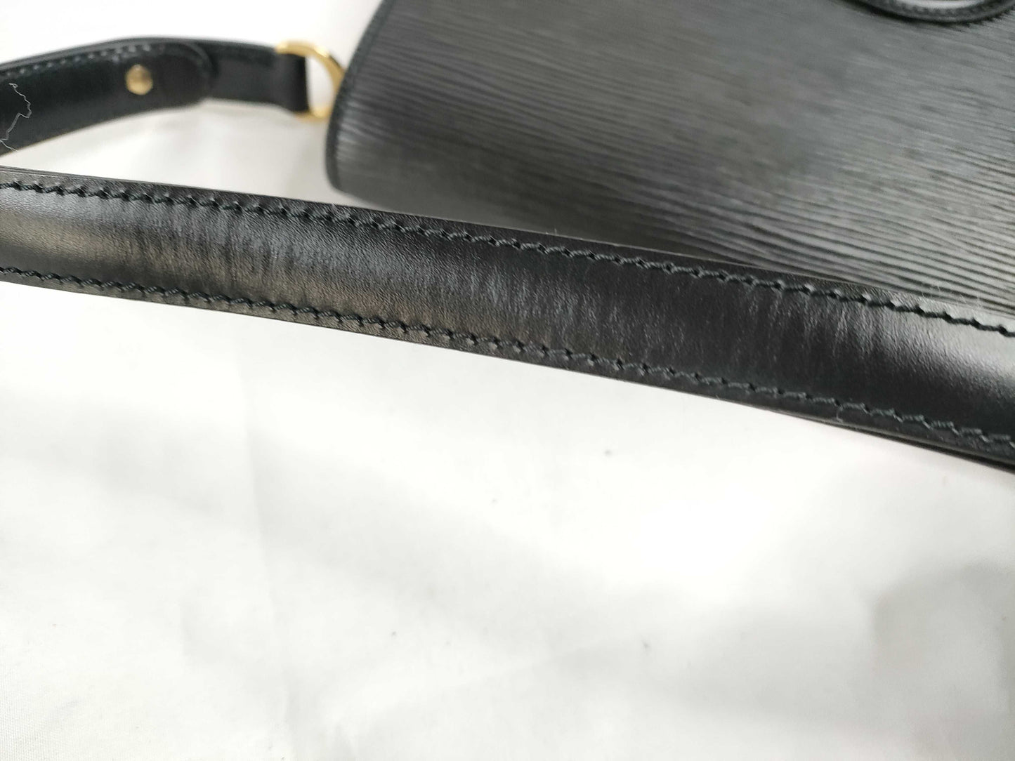 LOUIS VUITTON M52402 Epi Louis Vuitton Epi Friedland M52402 Shoulder Bag