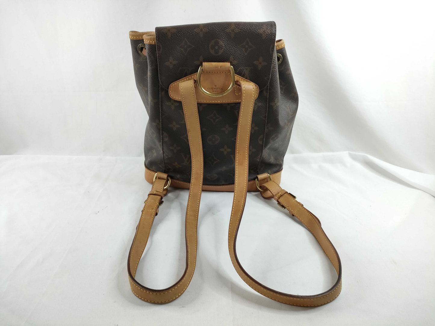 LOUIS VUITTON M51136 Monogram LOUIS VUITTON Montsouris MM M51136 Backpack