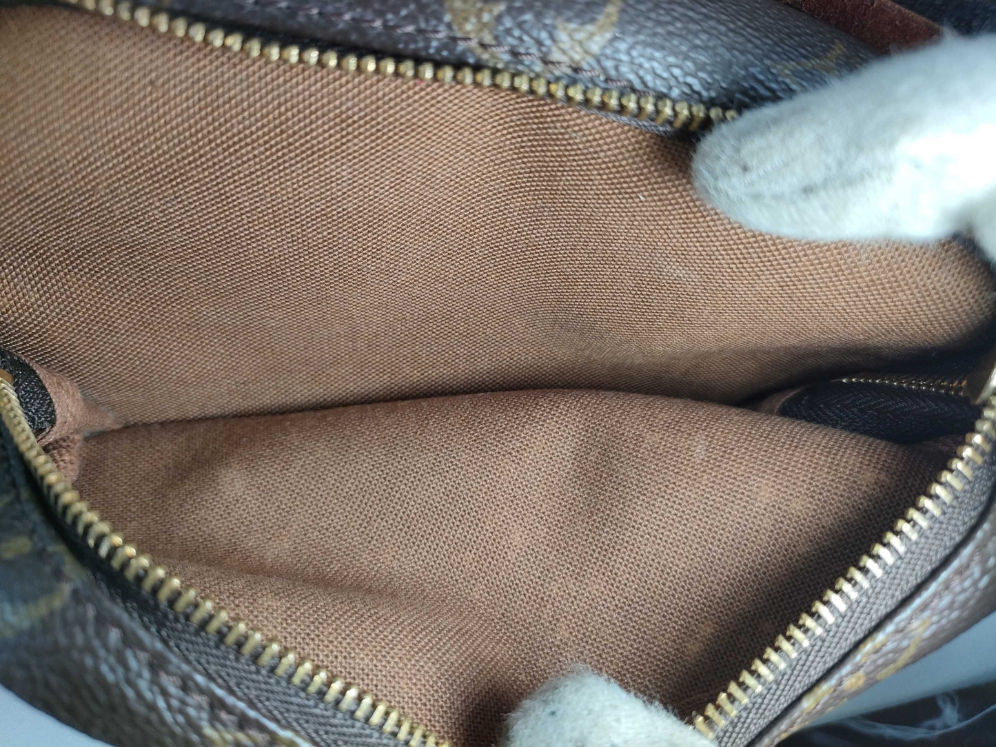 LOUIS VUITTON M51136 Monogram LOUIS VUITTON Montsouris MM M51136 Backpack