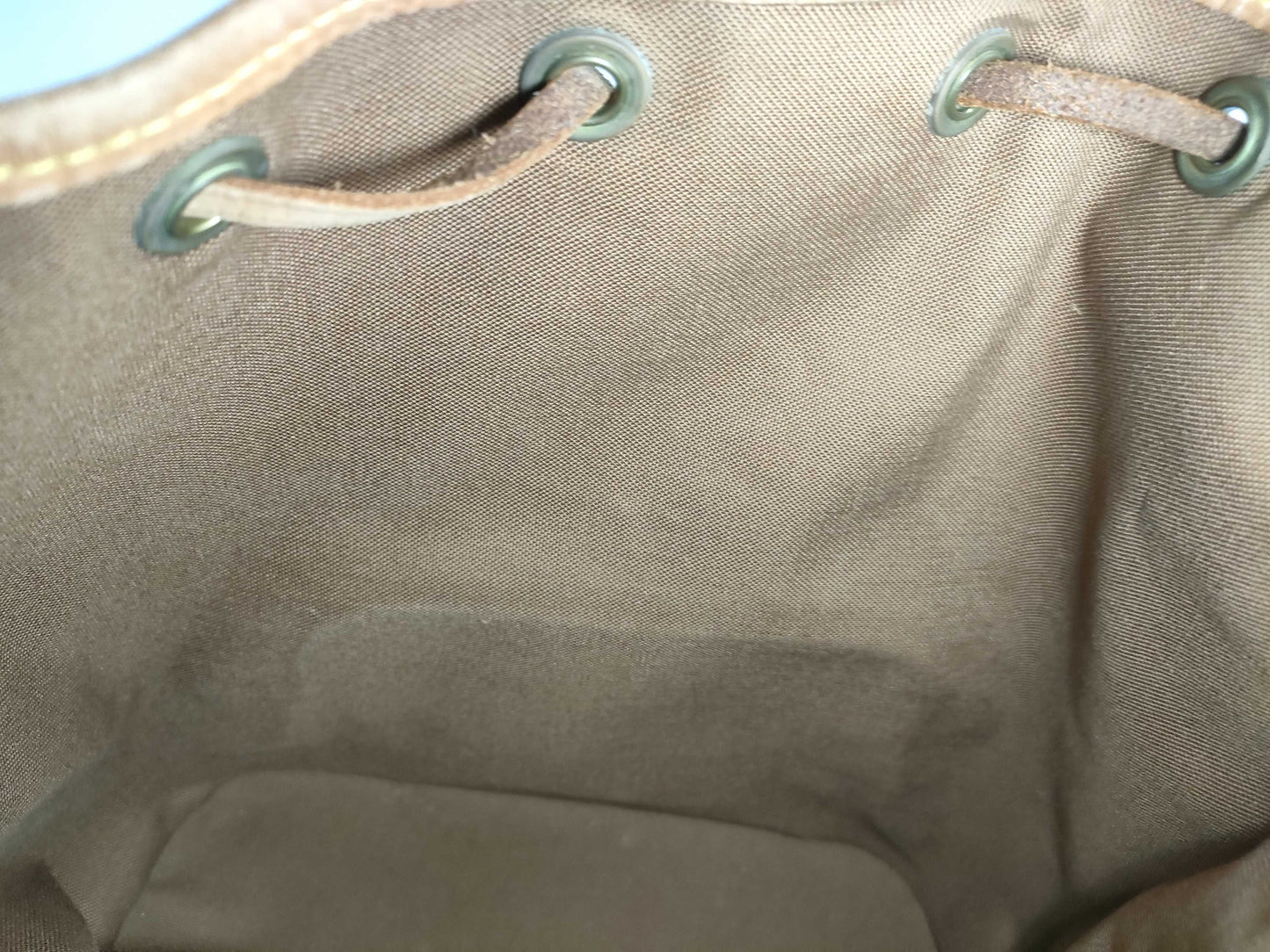 LOUIS VUITTON M51136 Monogram LOUIS VUITTON Montsouris MM M51136 Backpack