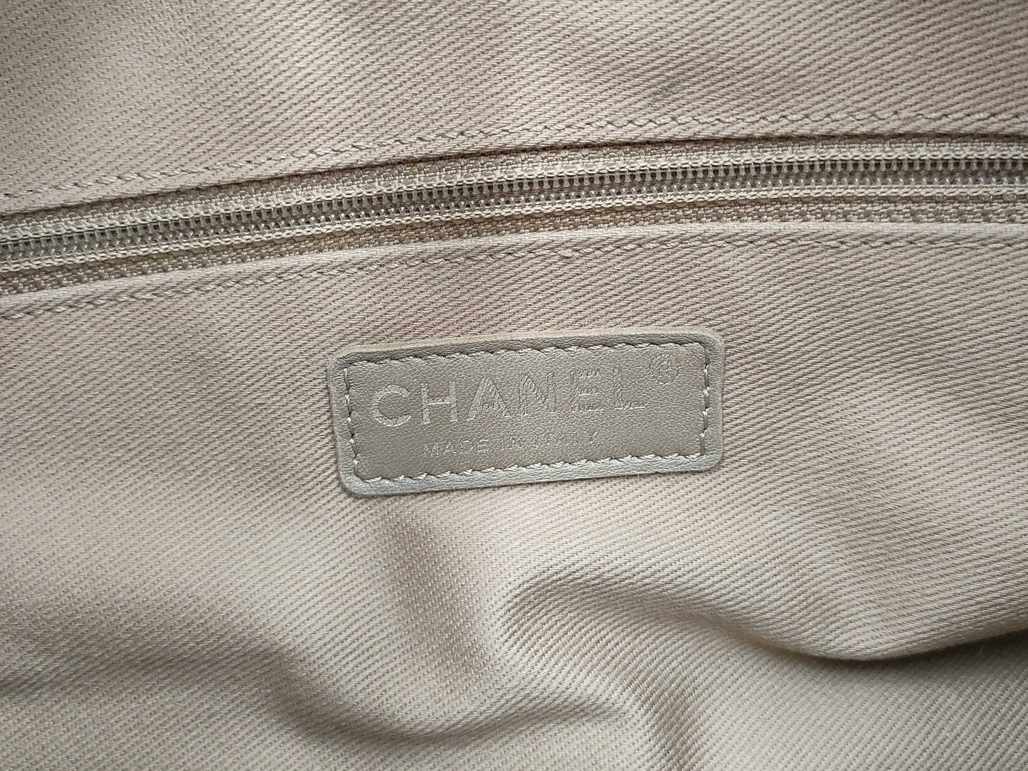 CHANEL CHANEL handbag handbag