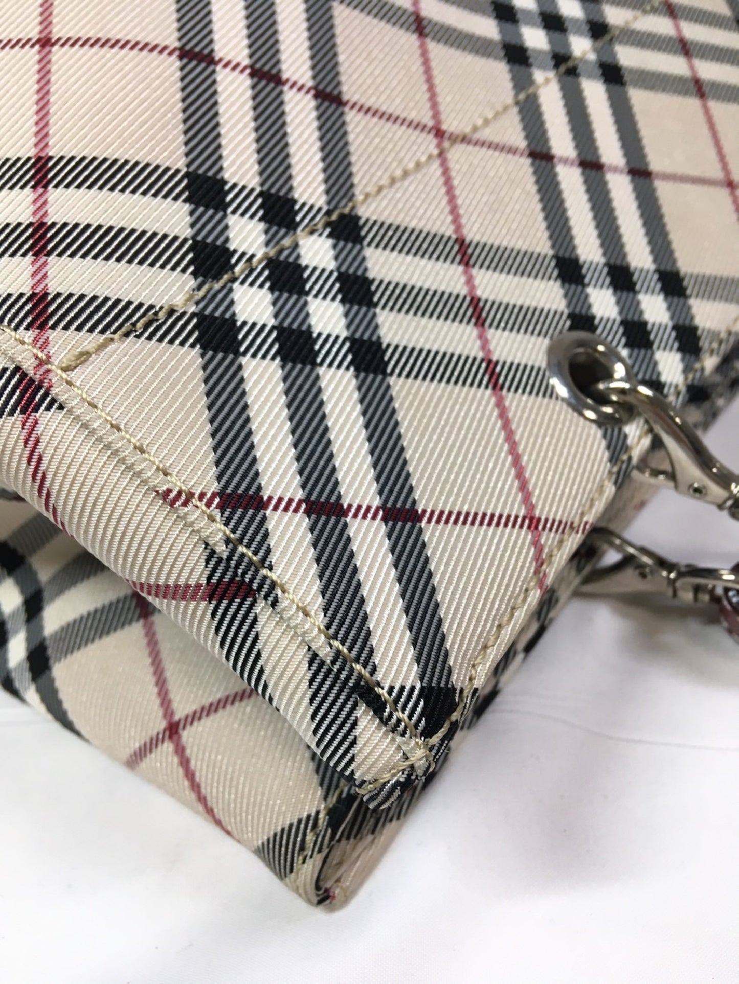 BURBERRY Nova Check Handbag with Pouch