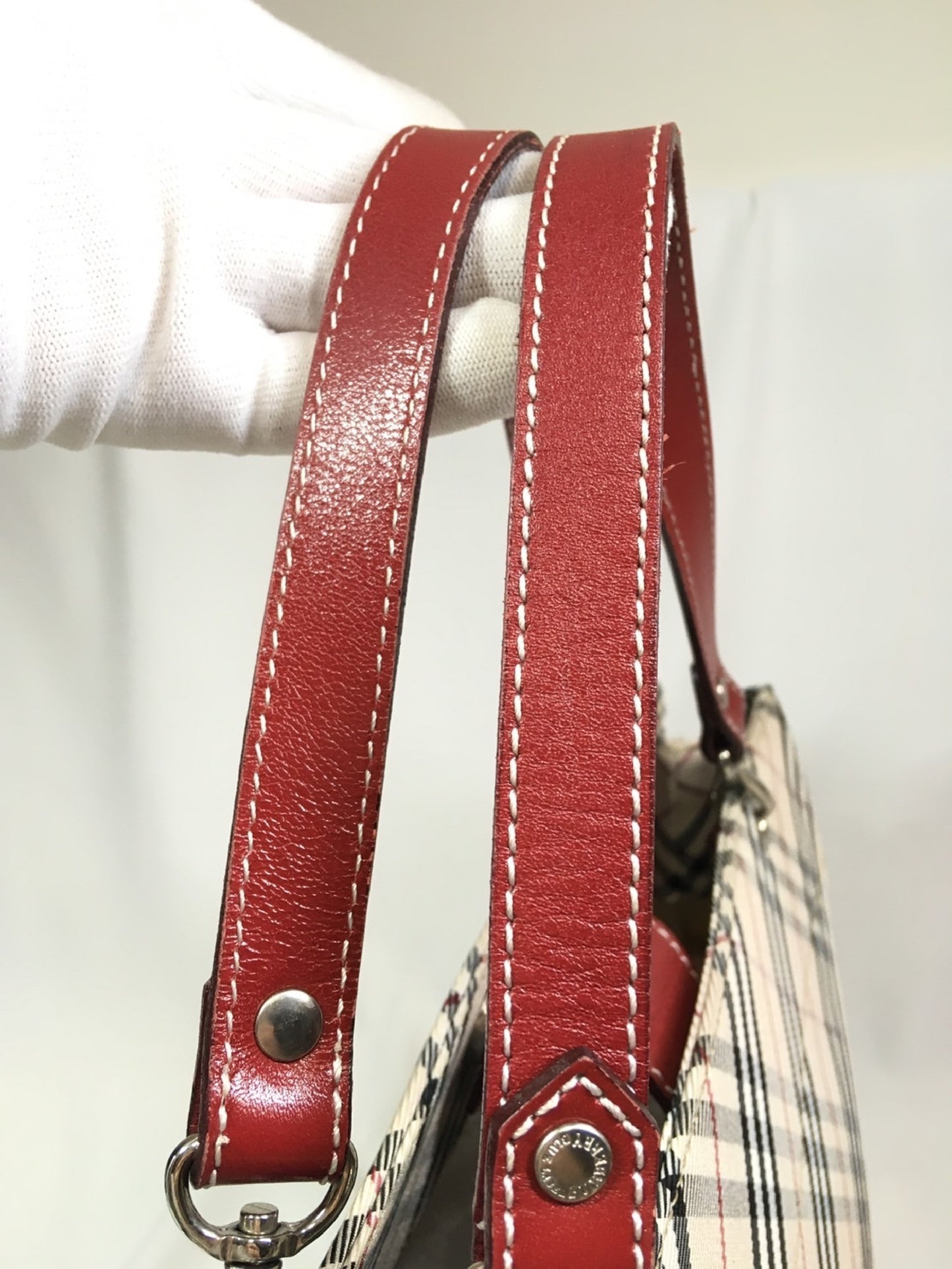 BURBERRY Nova Check Handbag with Pouch