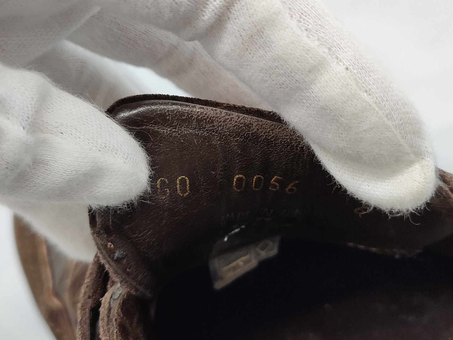 LOUIS VUITTON Monogram Sneakers Size 6