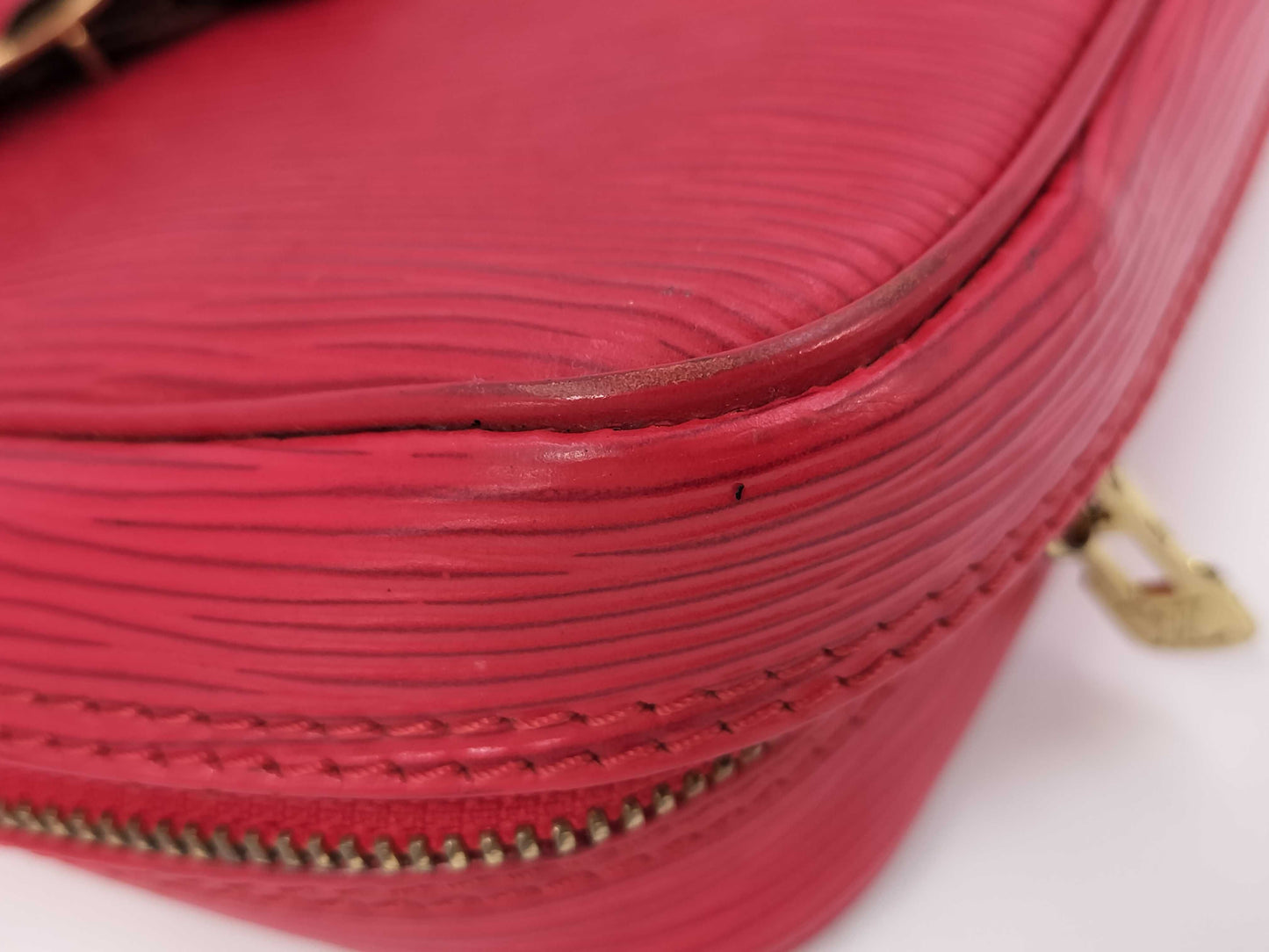 LOUIS VUITTON Epi Red Business Bag