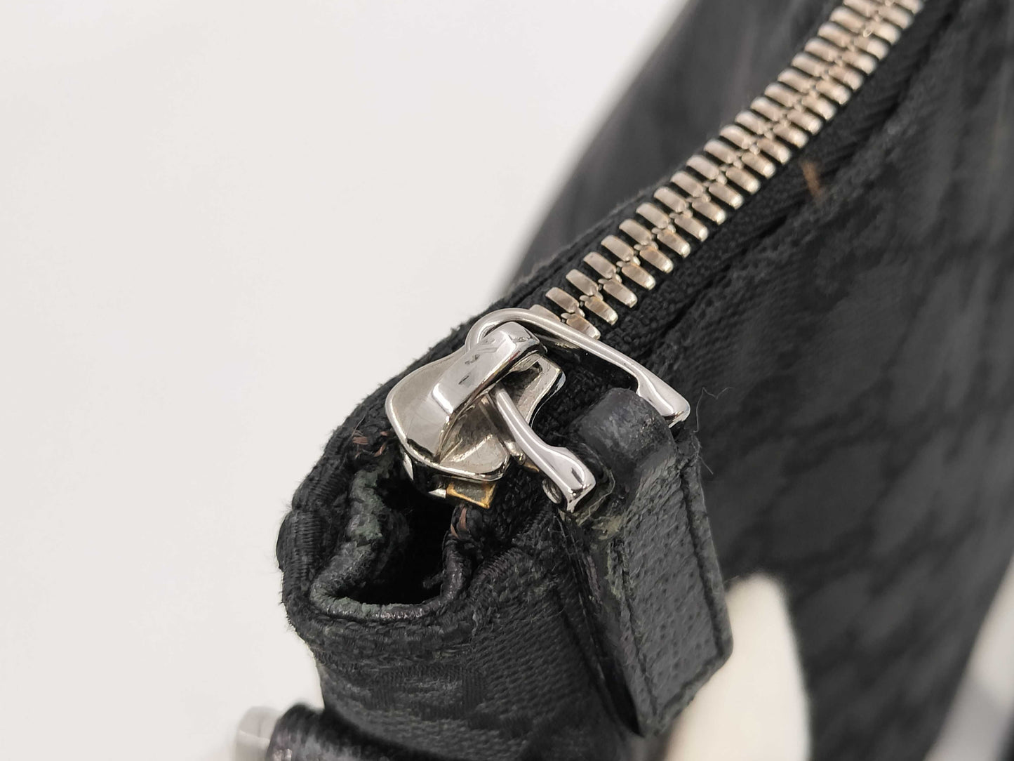 CHANEL Gucci GG Canvas 110054 Shoulder Bag