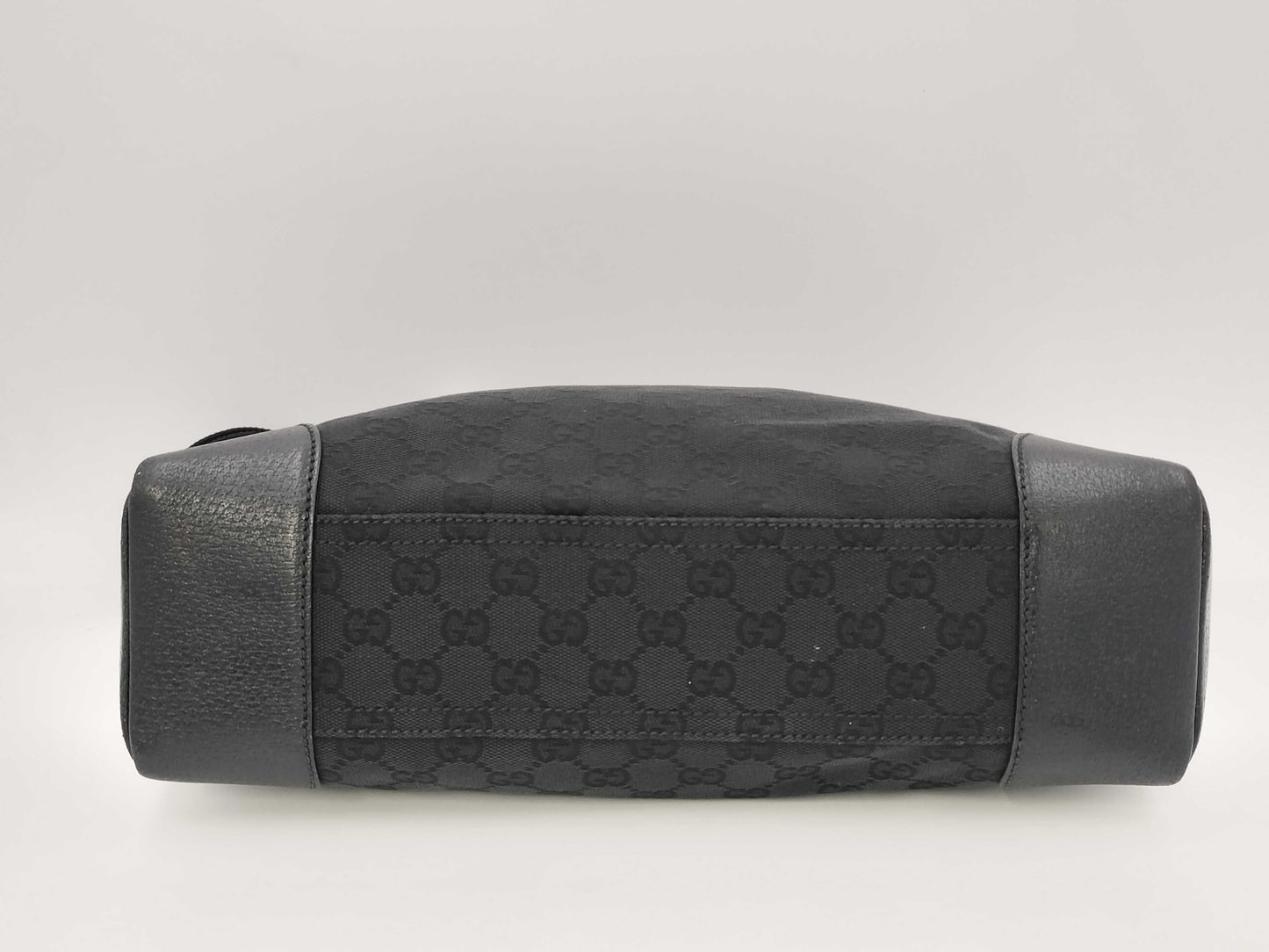 CHANEL Gucci GG Canvas 110054 Shoulder Bag