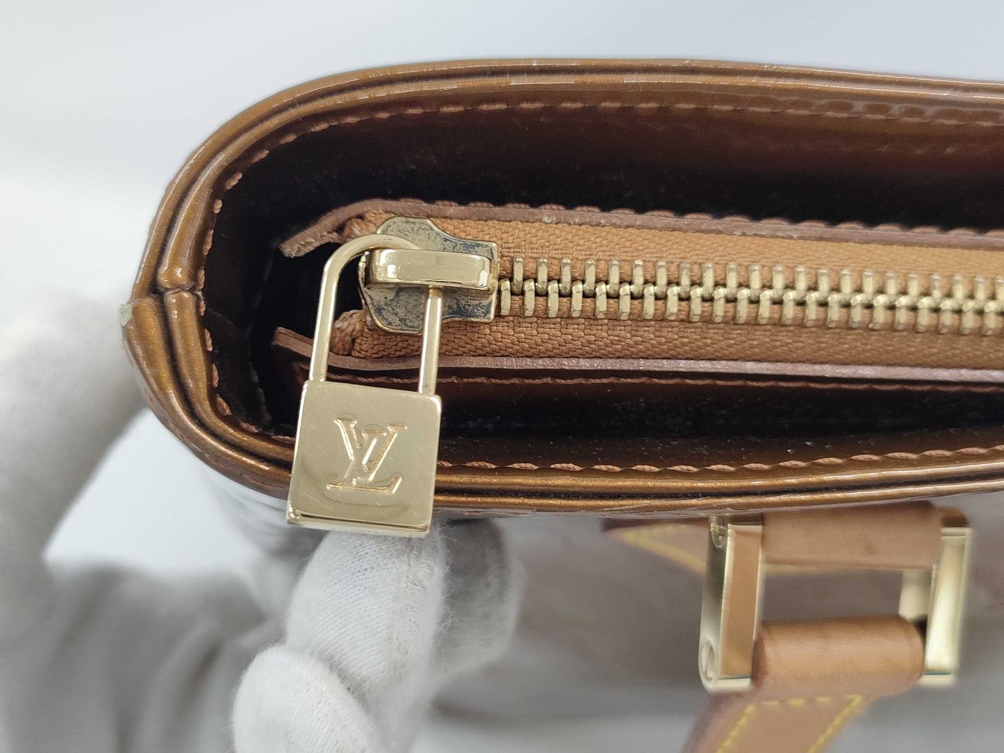 LOUIS VUITTON Vernis Houston Tote Bag