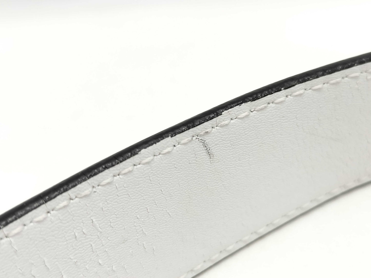 LOUIS VUITTON Epi Santur Belt