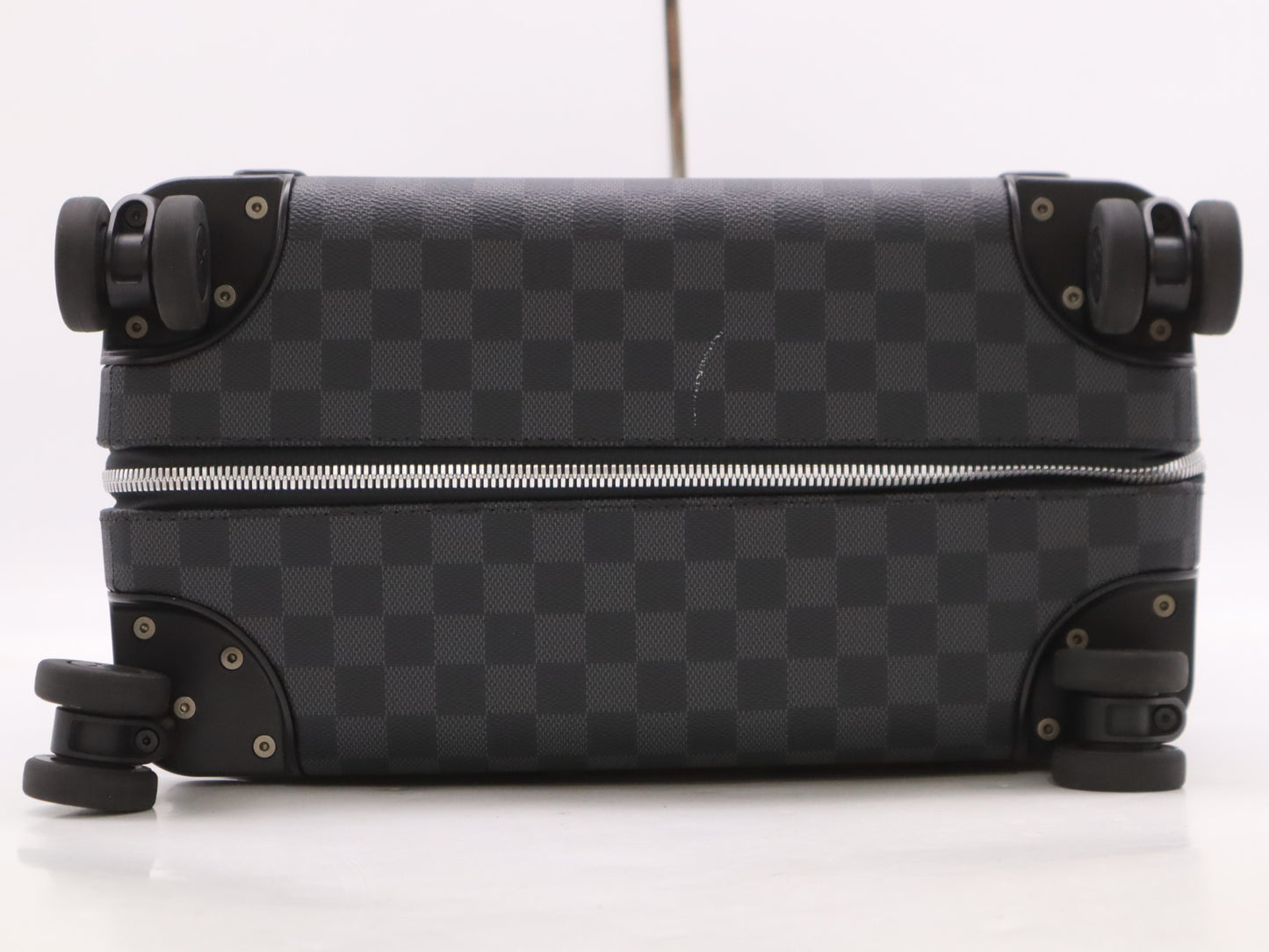 LOUIS VUITTON N20002 Graphite Horizon 55 LV Alps Collection Carry Bag
