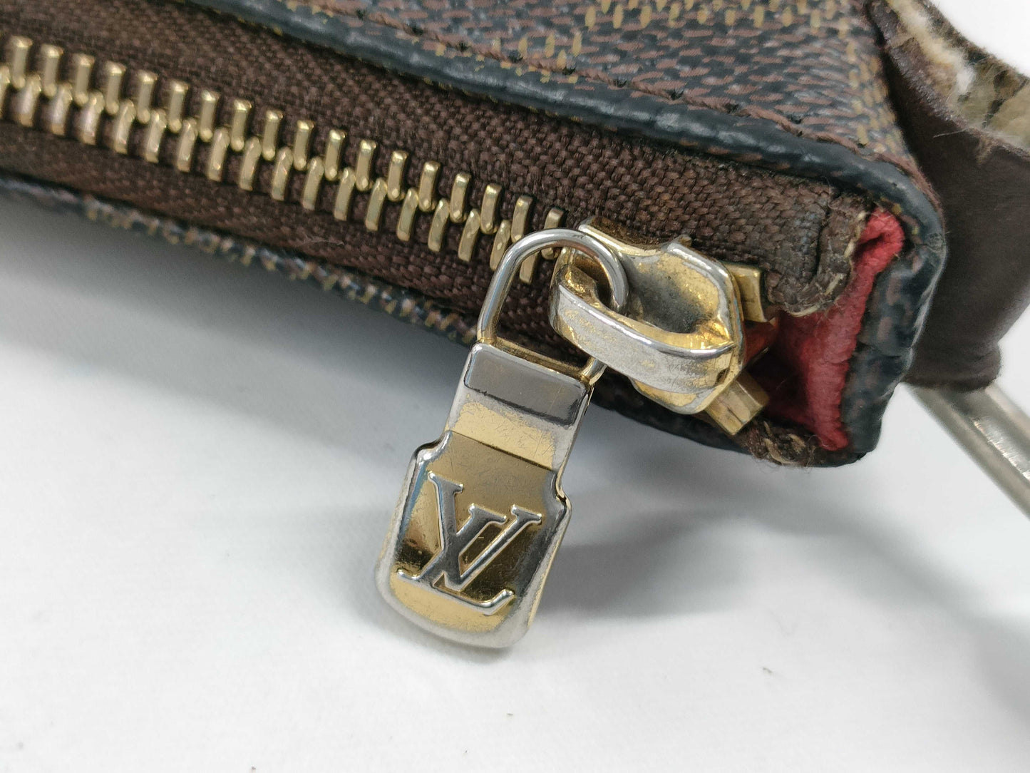 LOUIS VUITTON N42251 Damier Bloomsbury PM Shoulder Bag