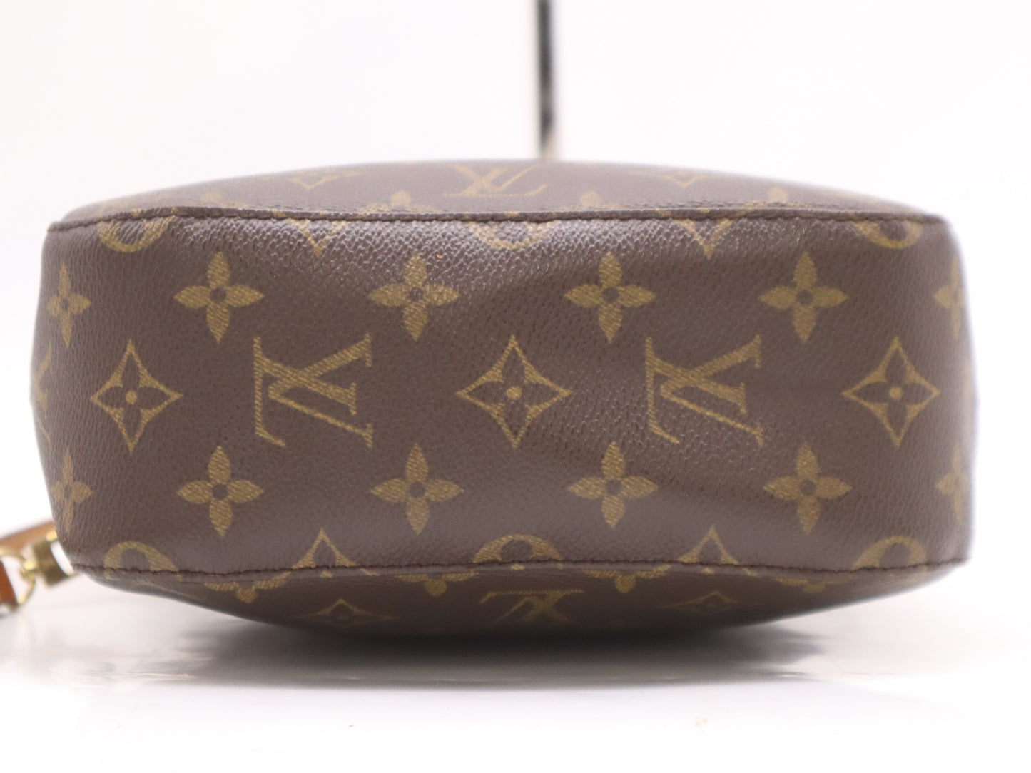 LOUIS VUITTON M47500 Monogram Spontini Shoulder Bag with Shoulder Strap
