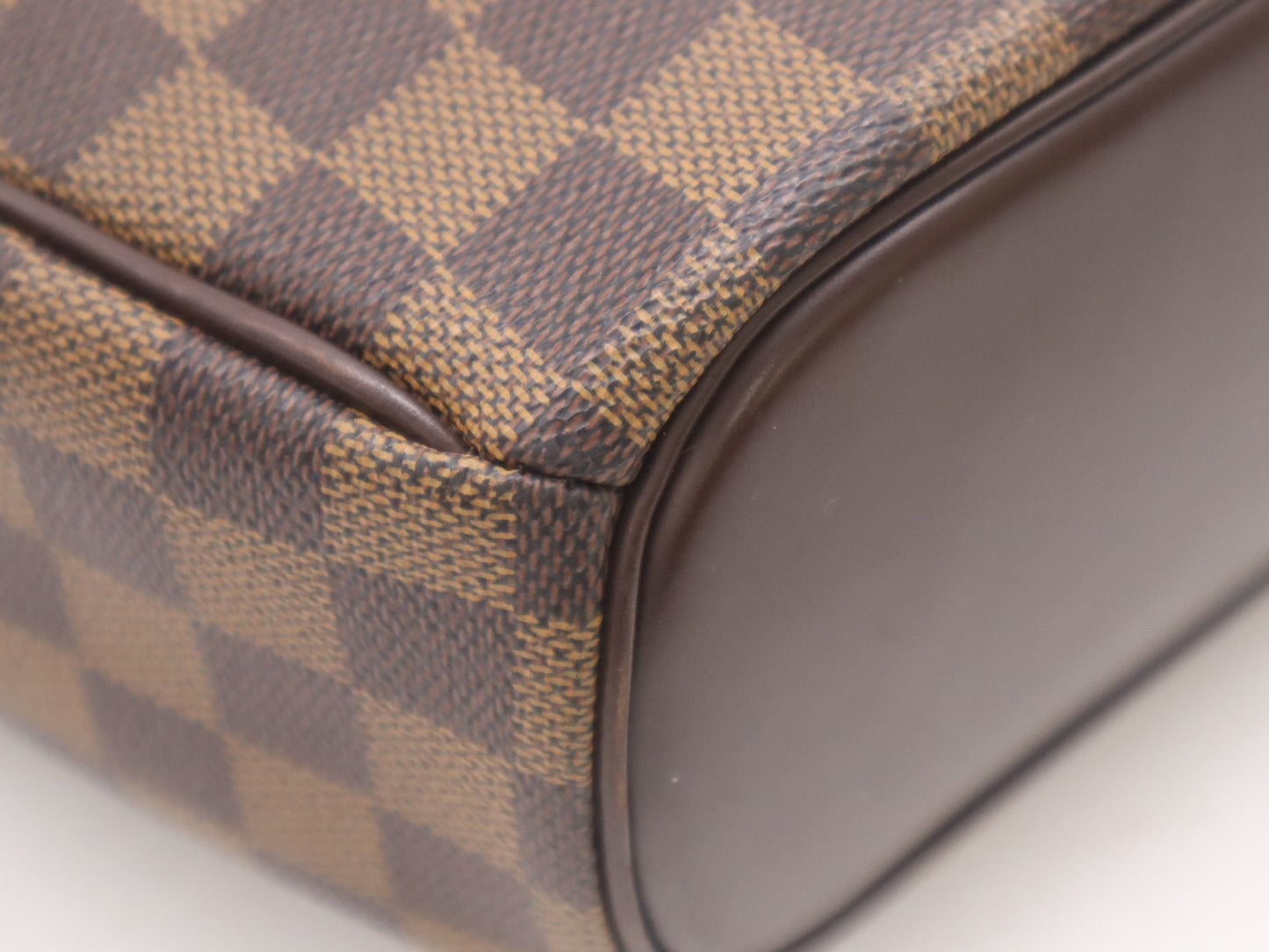 LOUIS VUITTON N51282 Damier Saria Horizontal Handbag