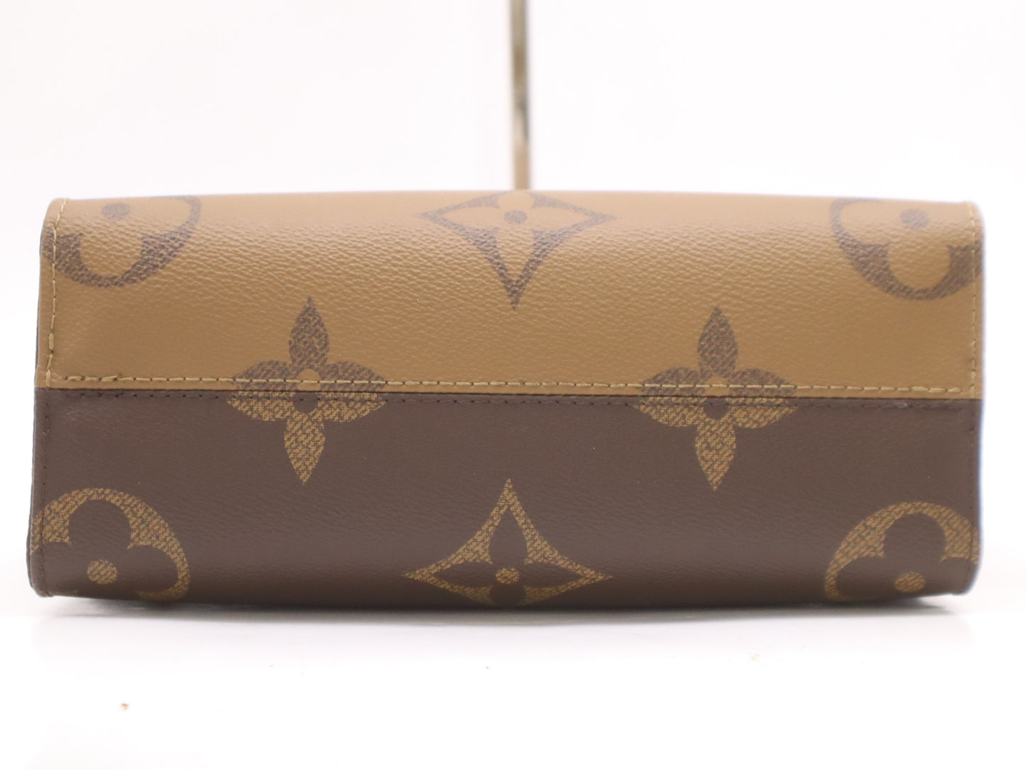 LOUIS VUITTON M46373 Reverse On the Go PM Monogram Giant RFID Verified Handbag