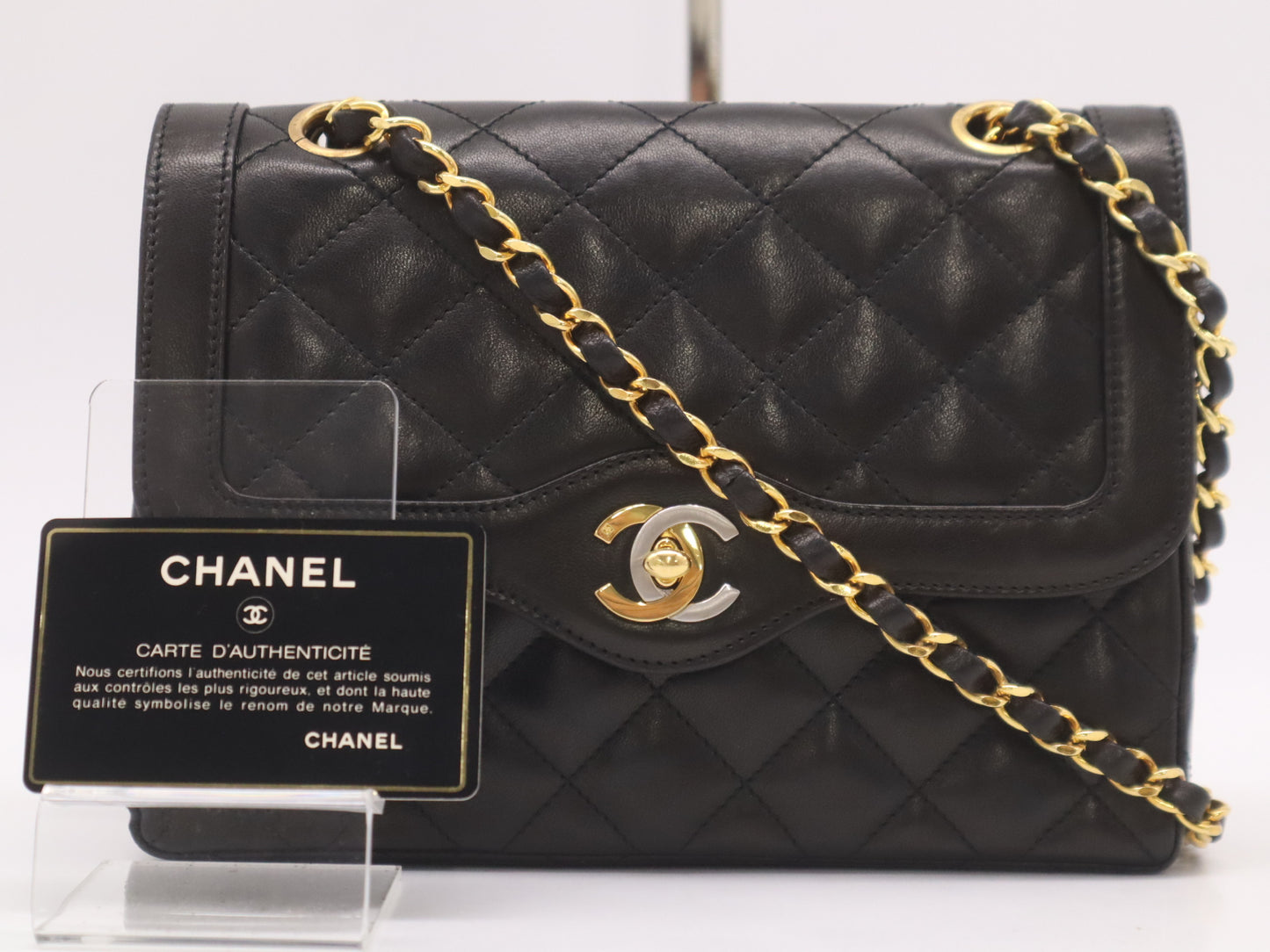 CHANEL Lambskin Matelasse 22 Double Flap Double Chain Turnlock Paris Limited Edition Black Seal Card 3400036 Shoulder Bag