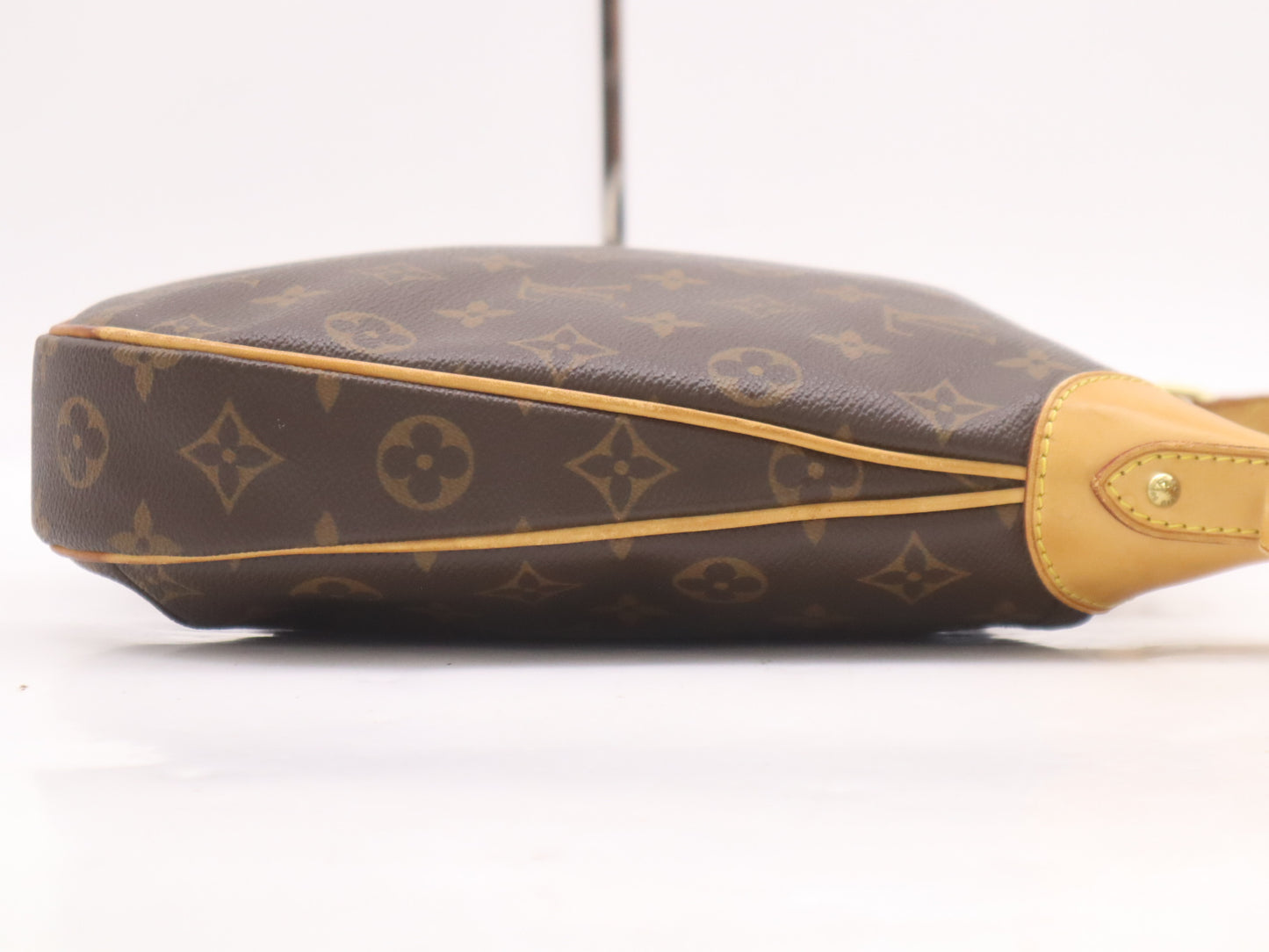 LOUIS VUITTON M56390 Monogram Odeon PM Shoulder Bag