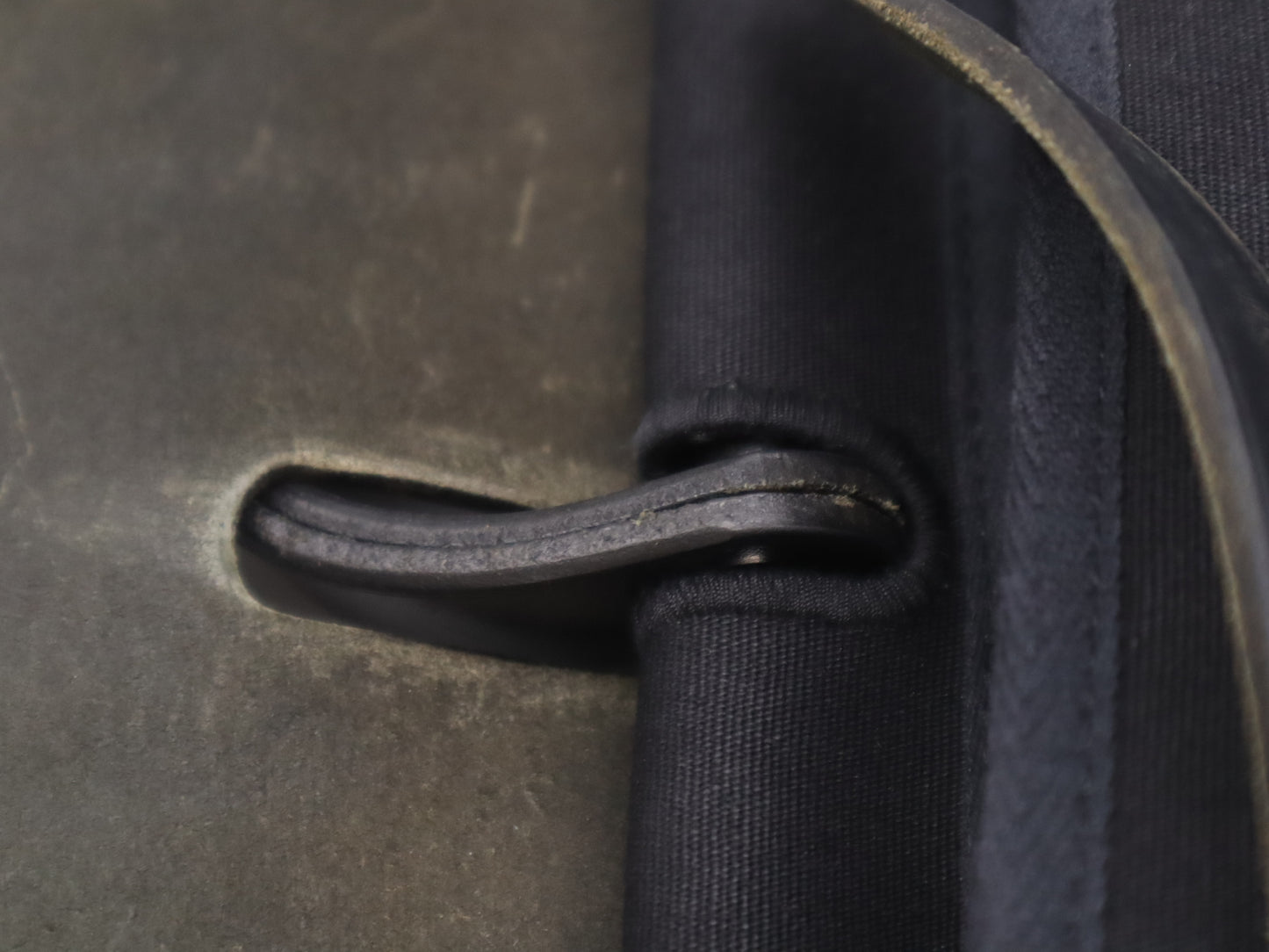 HERMES Toile Officier x Leather Air Bag MM □C Stamp 1999 Black Handbag with Padlock Strap