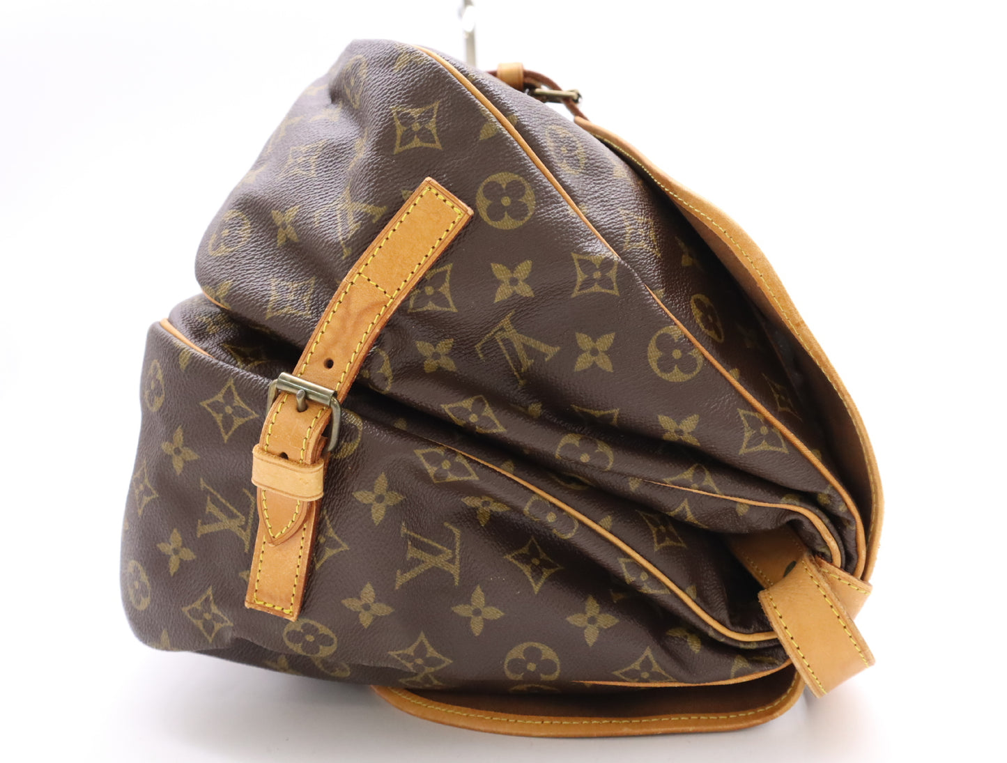 LOUIS VUITTON M42254 Monogram Saumur 35 Shoulder Bag