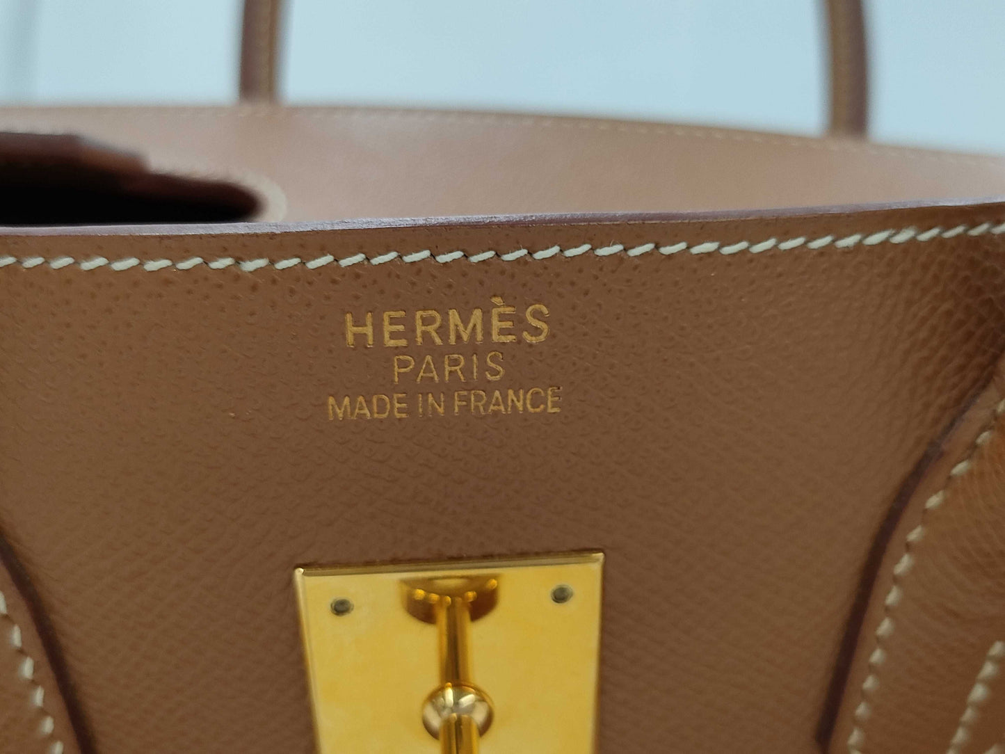 HERMES Birkin 35 Handbag, □H Stamp, 2005, Gold Hardware, Brown, Cloche, Cadena, and 2 Keys