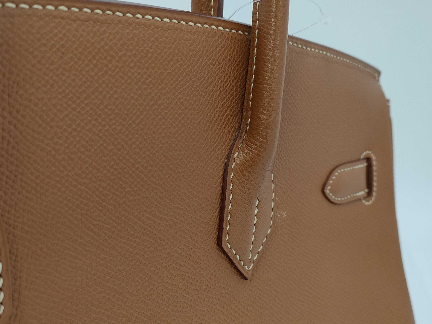 HERMES Birkin 35 Handbag, □H Stamp, 2005, Gold Hardware, Brown, Cloche, Cadena, and 2 Keys