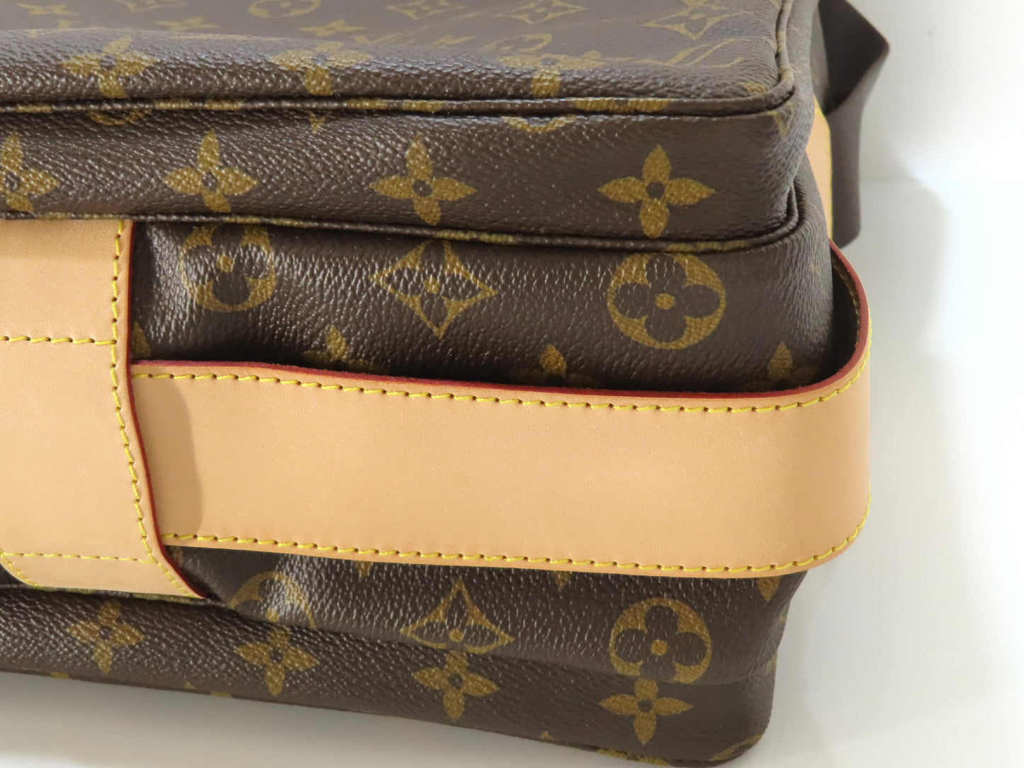 LOUIS VUITTON Monogram Special Order LV Naviglio Monogram M50205 Shoulder Bag with Box