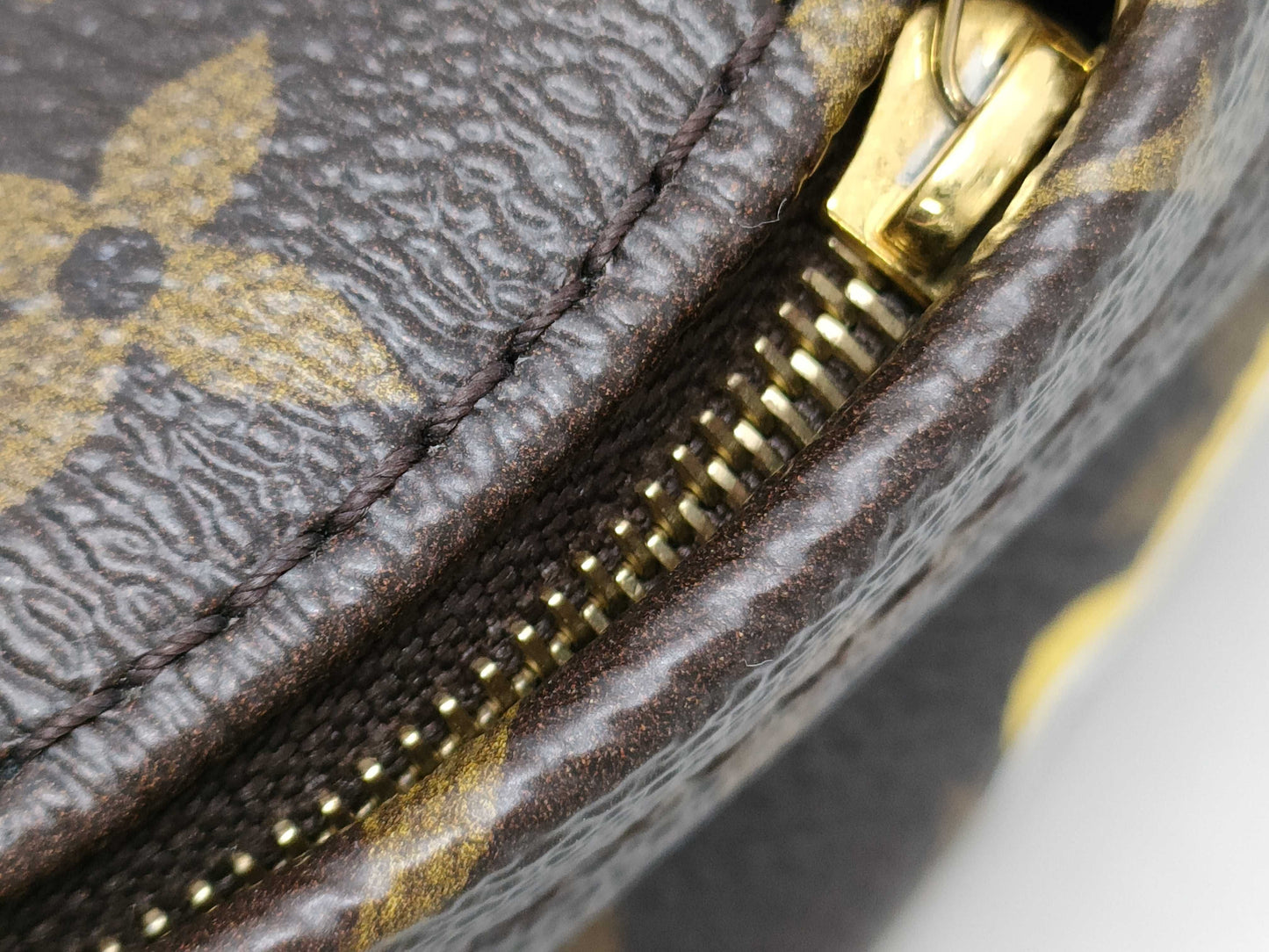 LOUIS VUITTON LV Palm Springs Mini Lovelock Backpack