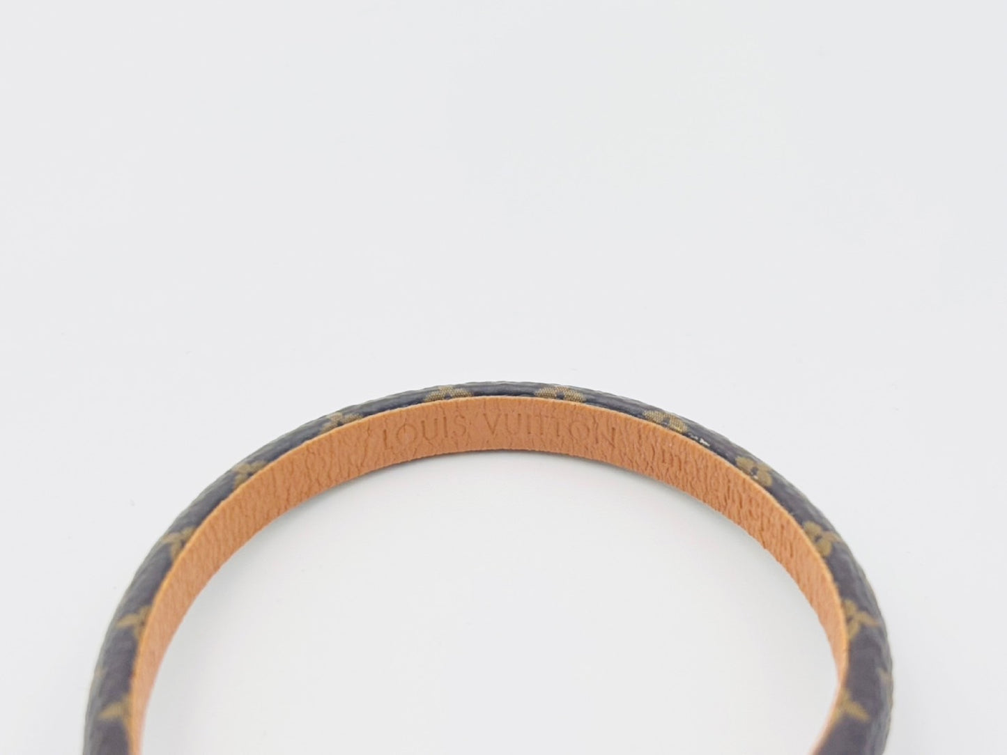 LOUIS VUITTON M6442E LV Tribute Bracelet 19 Bracelet/Bangle