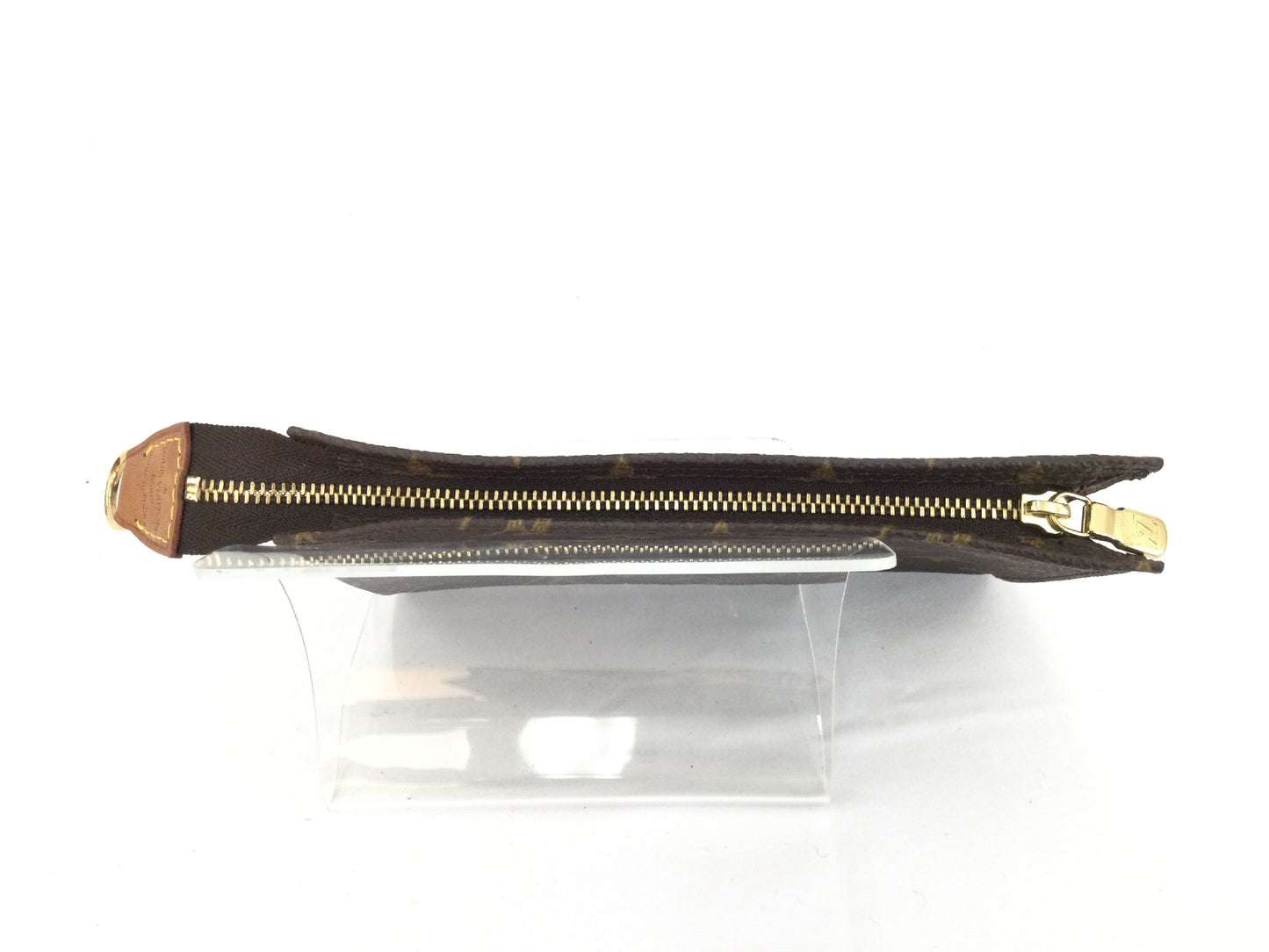 LOUIS VUITTON LV Monogram Bucket Pouch Pouch