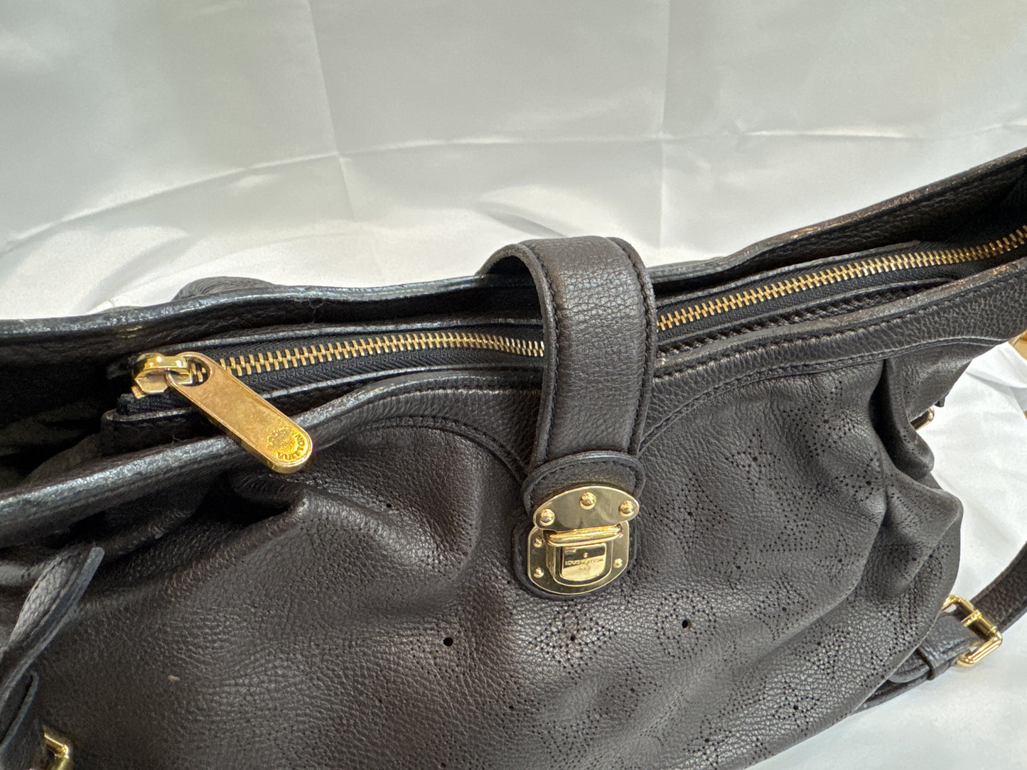 LOUIS VUITTON Monogram Leather Handbag Vuitton Shoulder Bag