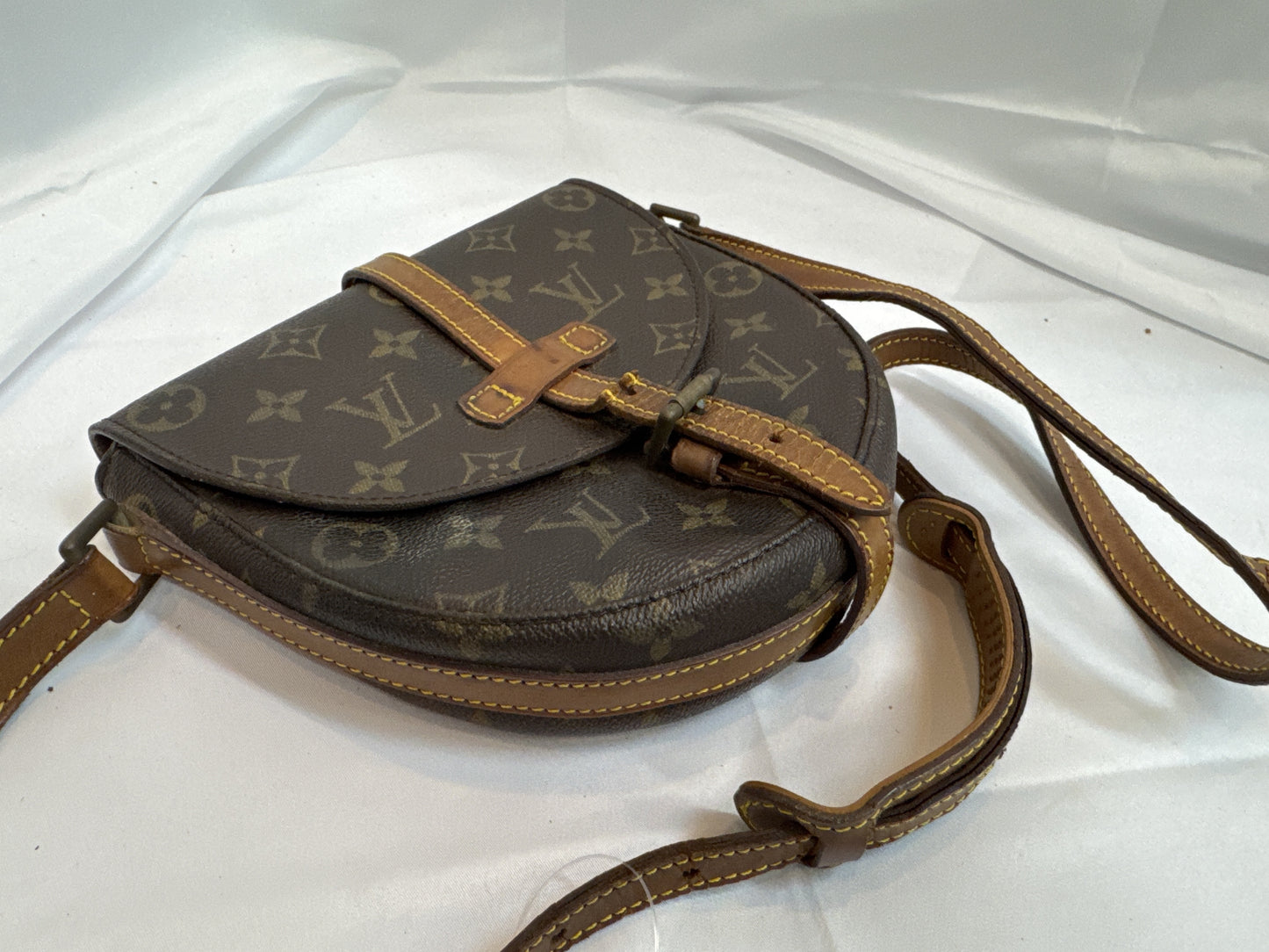 LOUIS VUITTON Monogram Chantilly PM Shoulder Bag