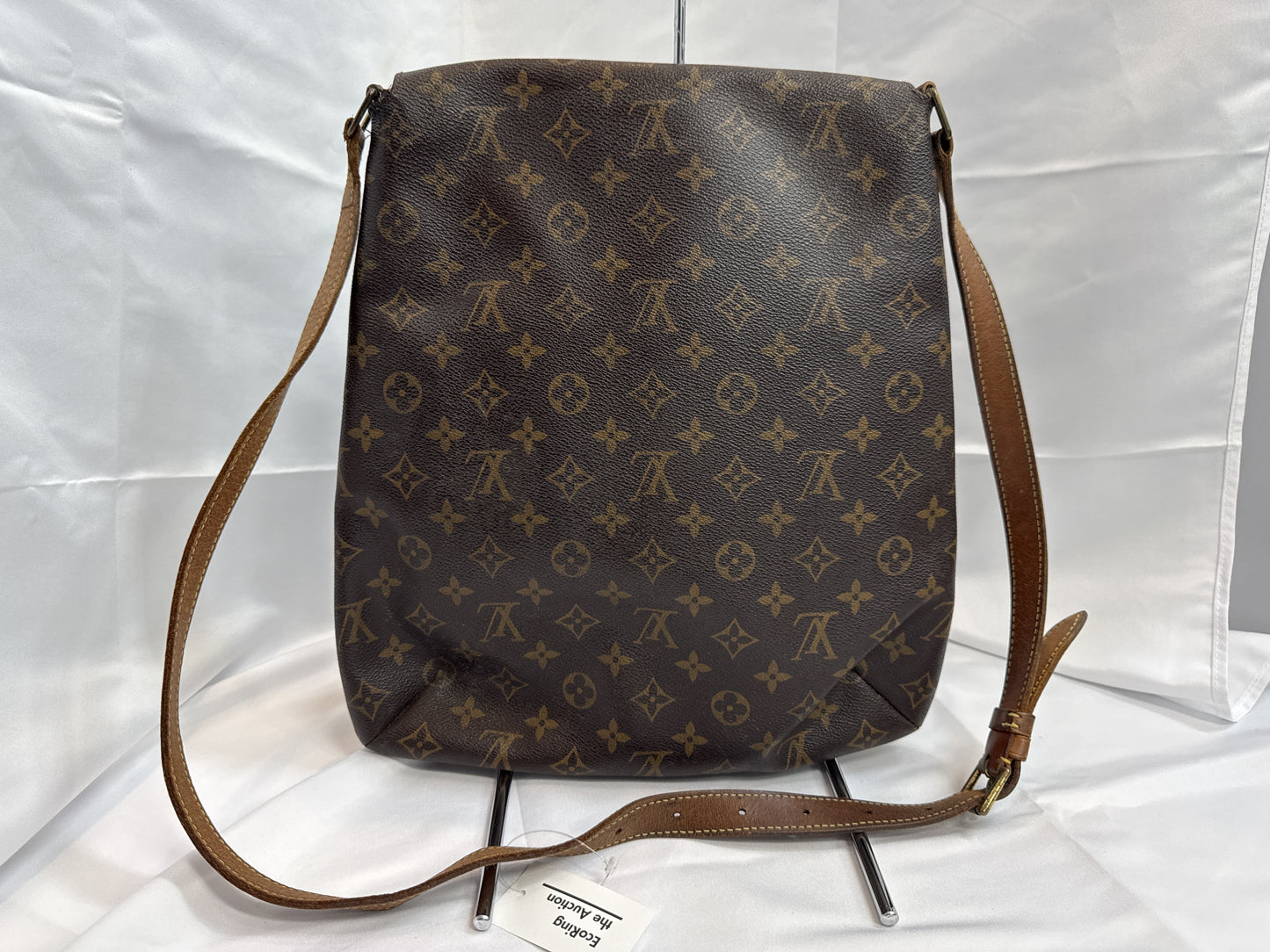 LOUIS VUITTON Monogram Musette Shoulder Bag
