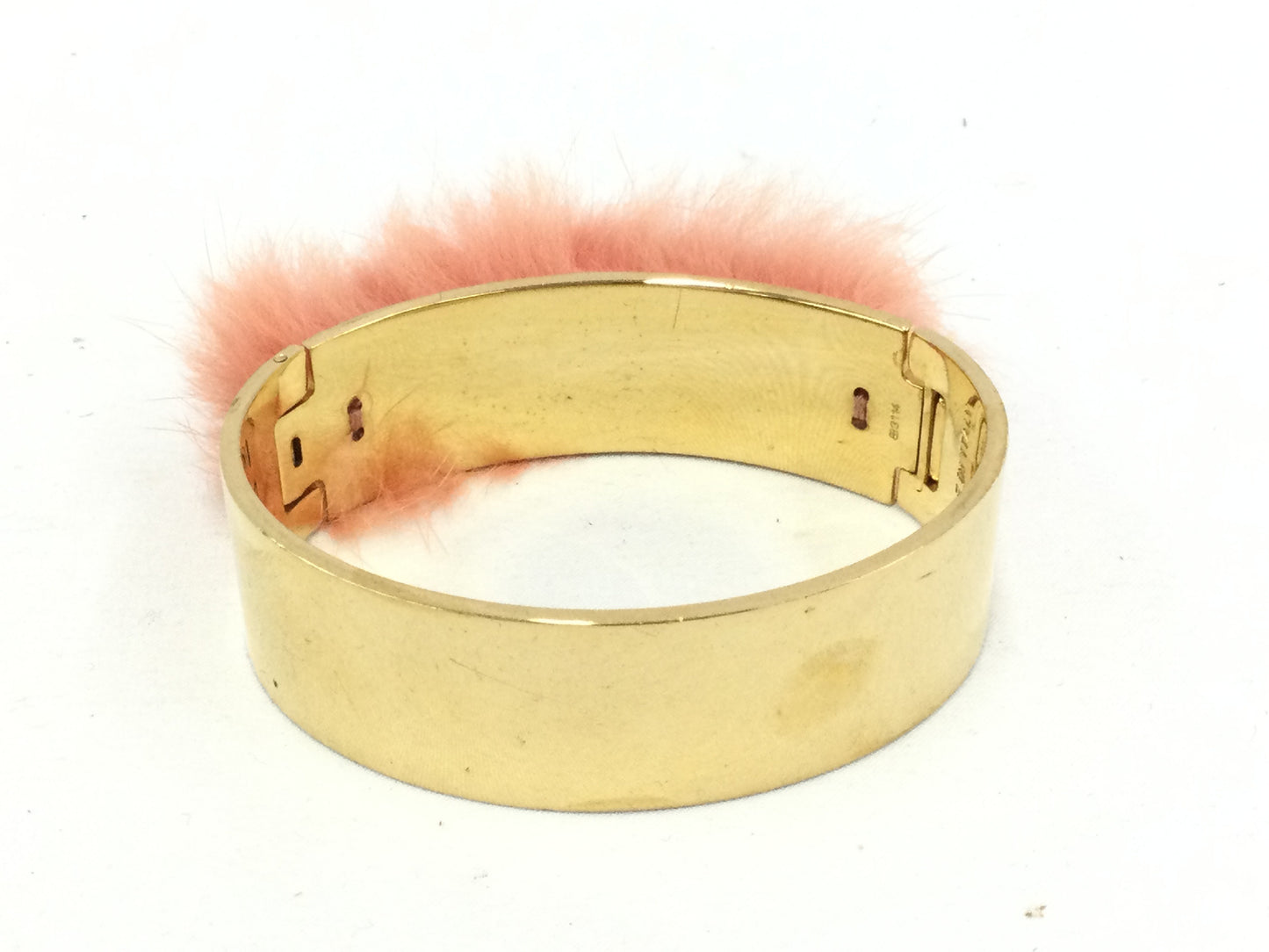 FENDI Fur Bangle L Pink x Gold Bracelet/Bangle