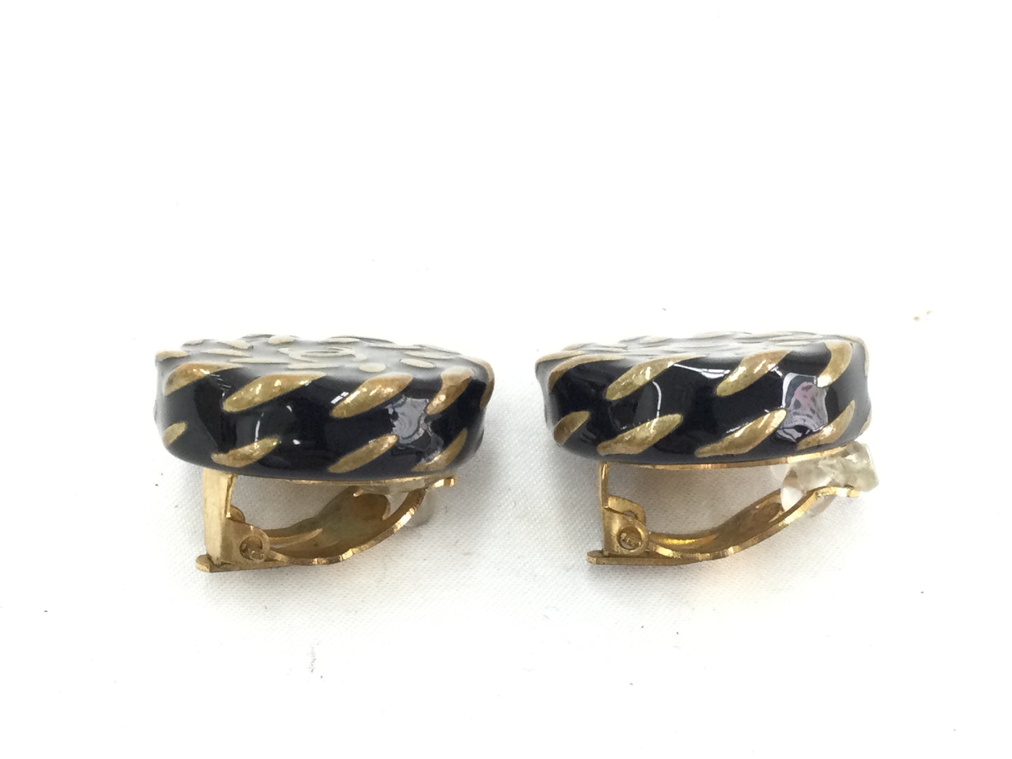CHANEL Coco Earrings with Rice