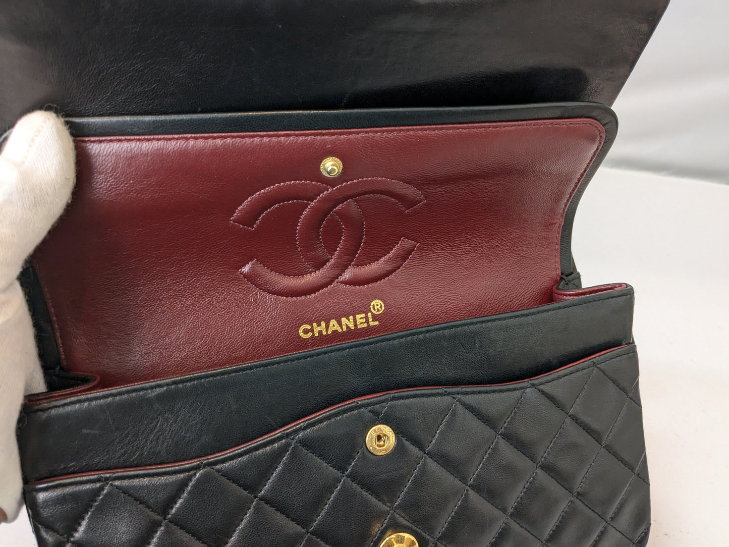 CHANEL Lamb Matelasse 25 1771268 Seal Guarantee Shoulder Bag
