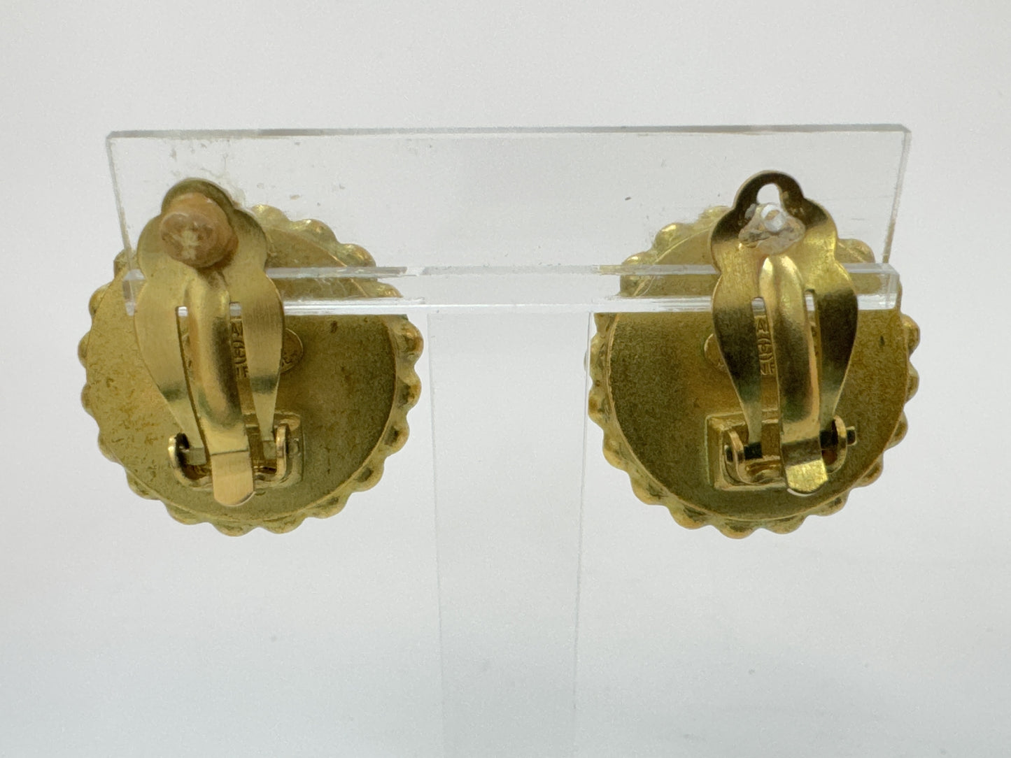 CHANEL Coco Mark Gold Earrings with Rice 95P