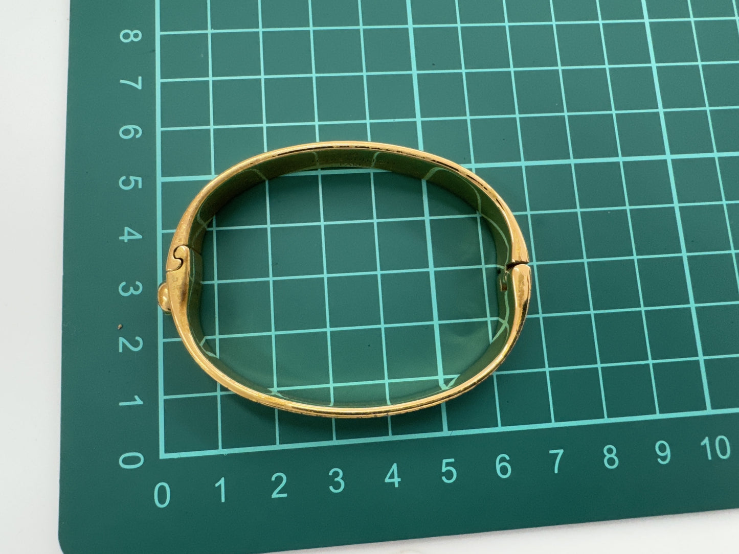 LOUIS VUITTON Rigid Bracelet Nanogram Strass S00 Gold LE1210 #S Bracelet/Bangle