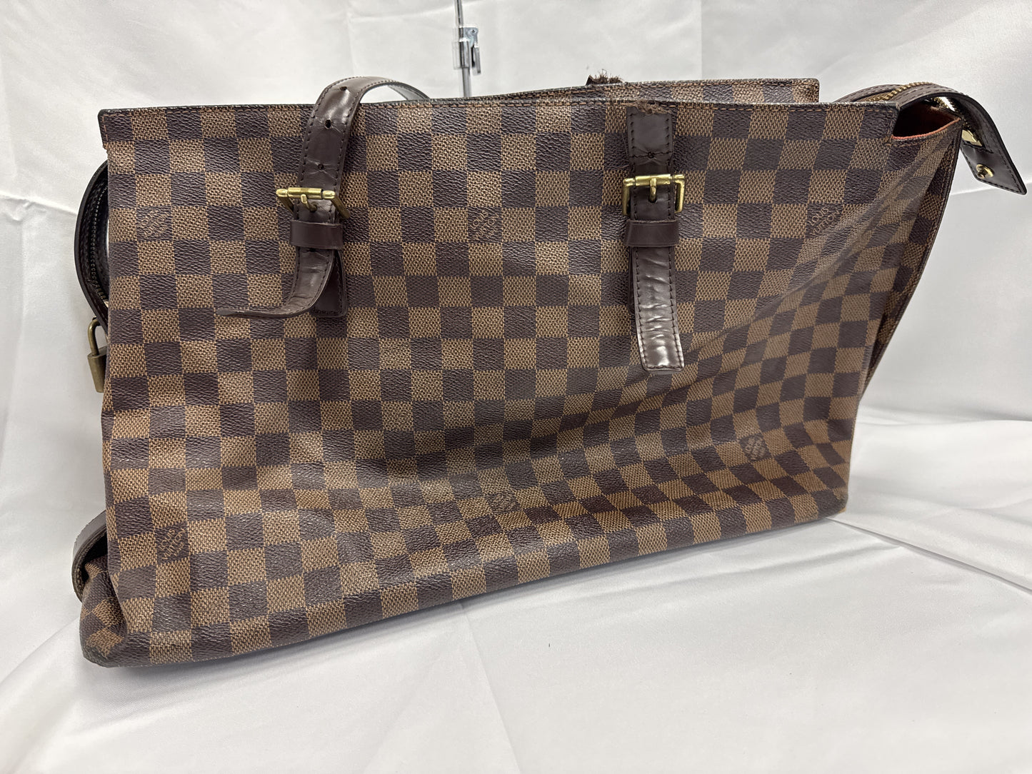 LOUIS VUITTON Chelsea Tote Bag