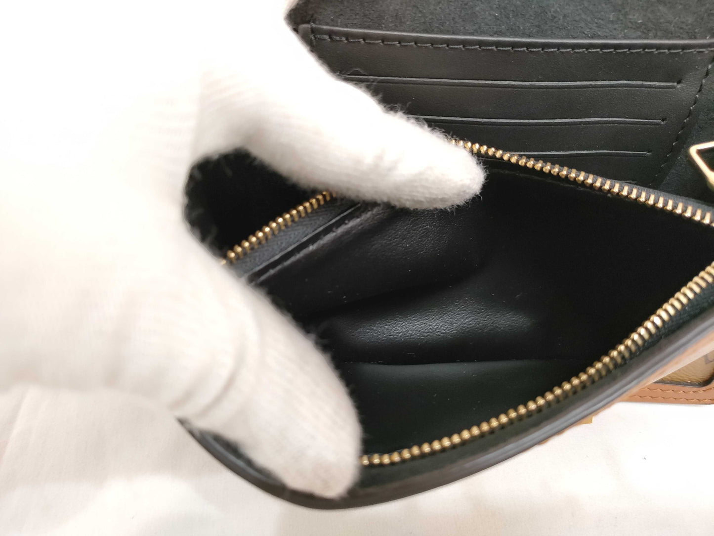 LOUIS VUITTON M 68746 Monogram LOUIS VUITTON Portefeuille Dauphine M68746 Shoulder Bag