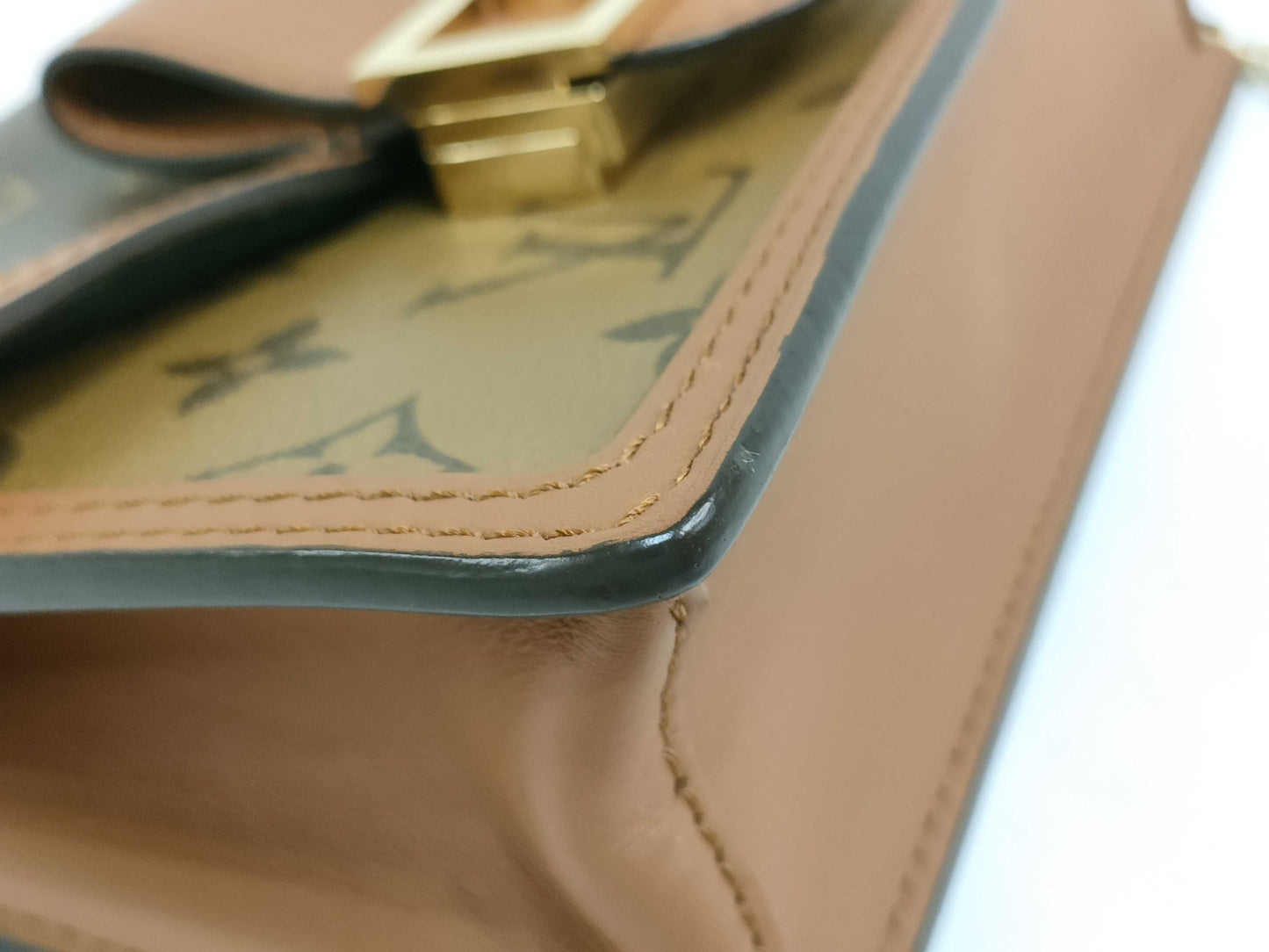 LOUIS VUITTON M 68746 Monogram LOUIS VUITTON Portefeuille Dauphine M68746 Shoulder Bag