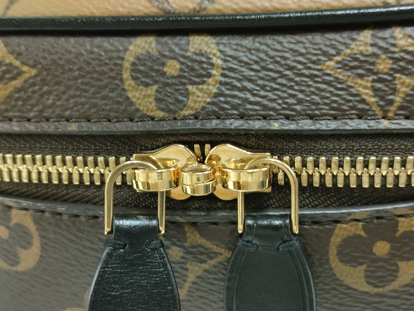 LOUIS VUITTON M 45165 Monogram LOUIS VUITTON Vanity NV PM 2-way Shoulder Bag M45165 Shoulder Bag