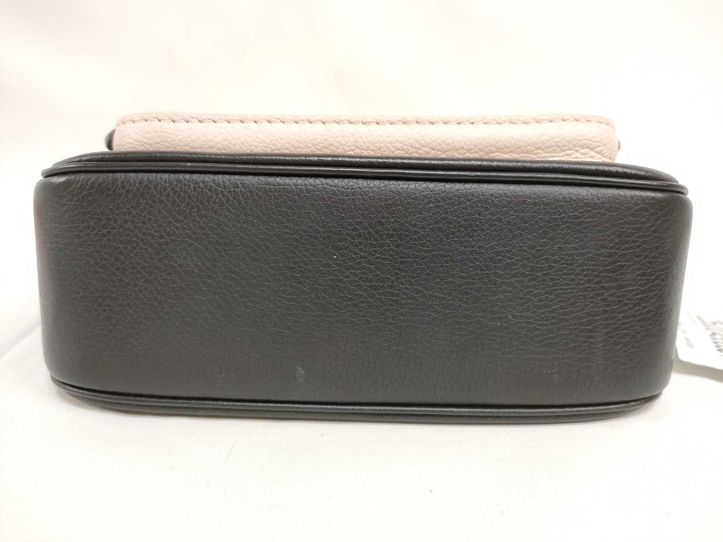 LOUIS VUITTON M21084 LOUIS VUITTON Lockme Tender 2-Way Shoulder Bag M21084 Shoulder Bag