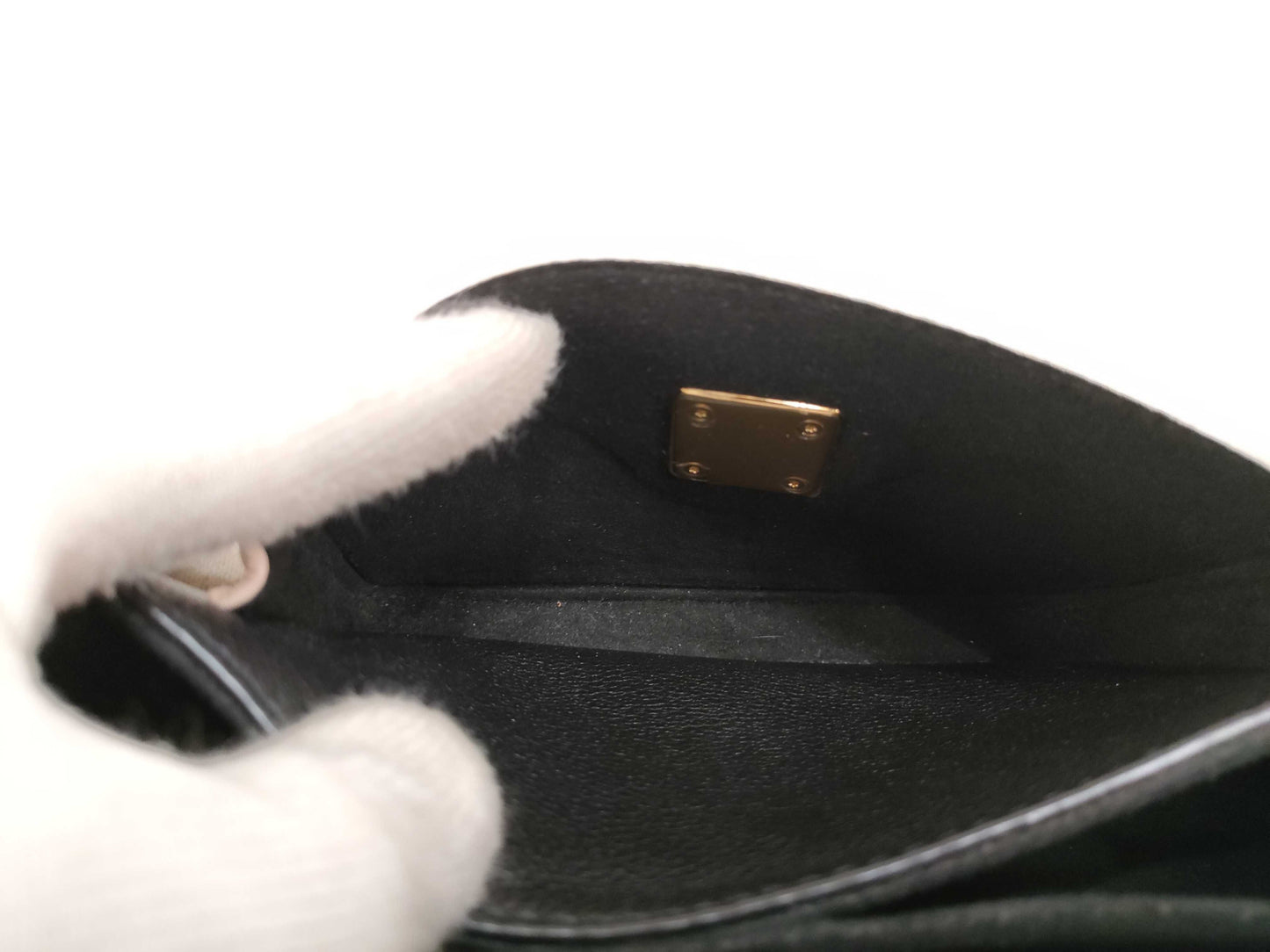LOUIS VUITTON M21084 LOUIS VUITTON Lockme Tender 2-Way Shoulder Bag M21084 Shoulder Bag
