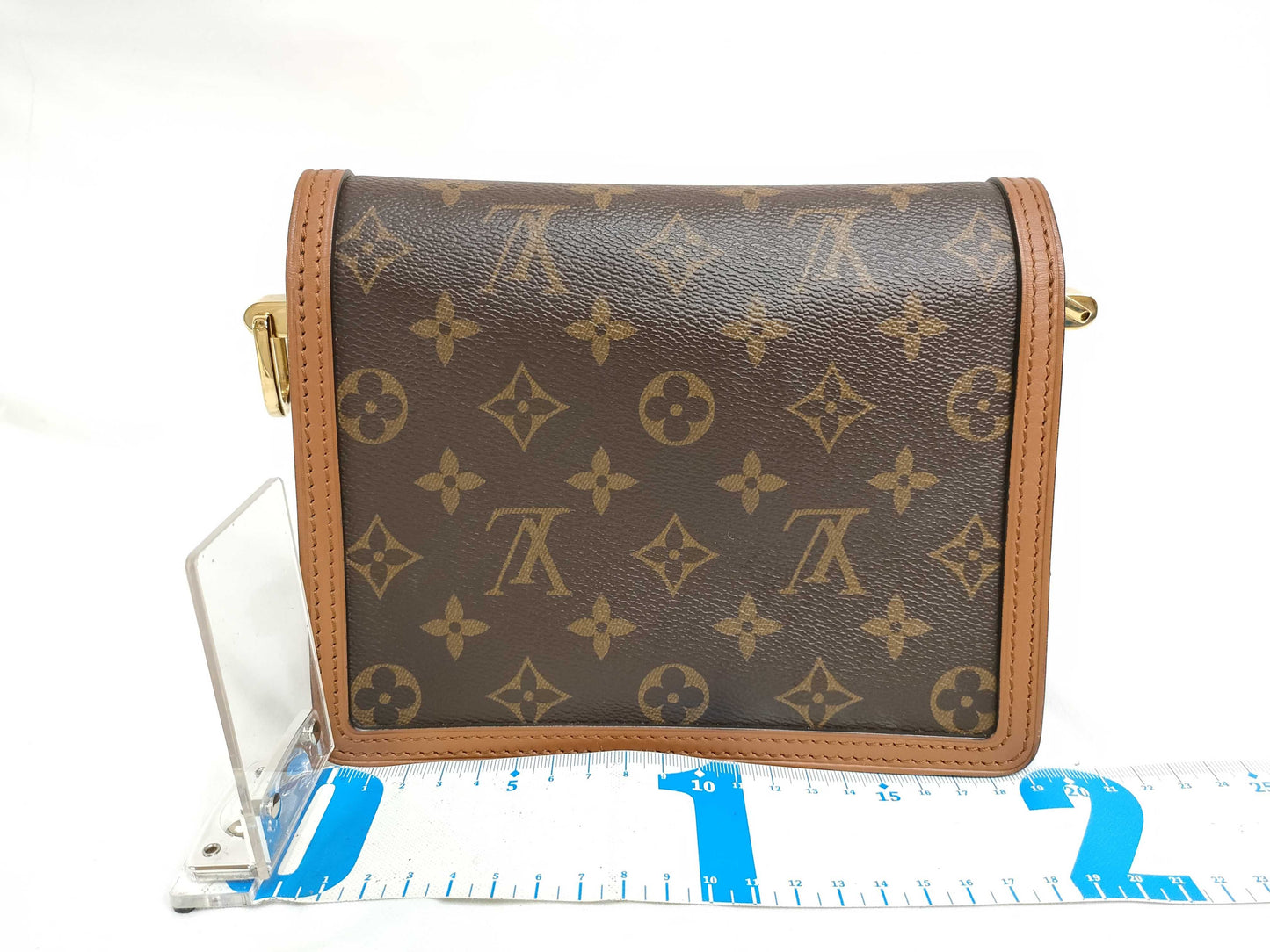 LOUIS VUITTON M 68746 Monogram LOUIS VUITTON Portefeuille Dauphine M68746 Shoulder Bag