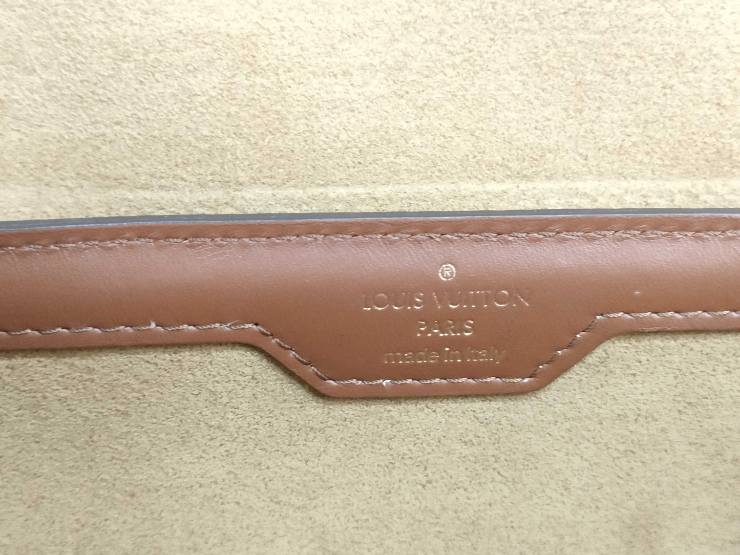 LOUIS VUITTON M 57835 Monogram LOUIS VUITTON Papillon Trunk Shoulder Bag M57835 Shoulder Bag
