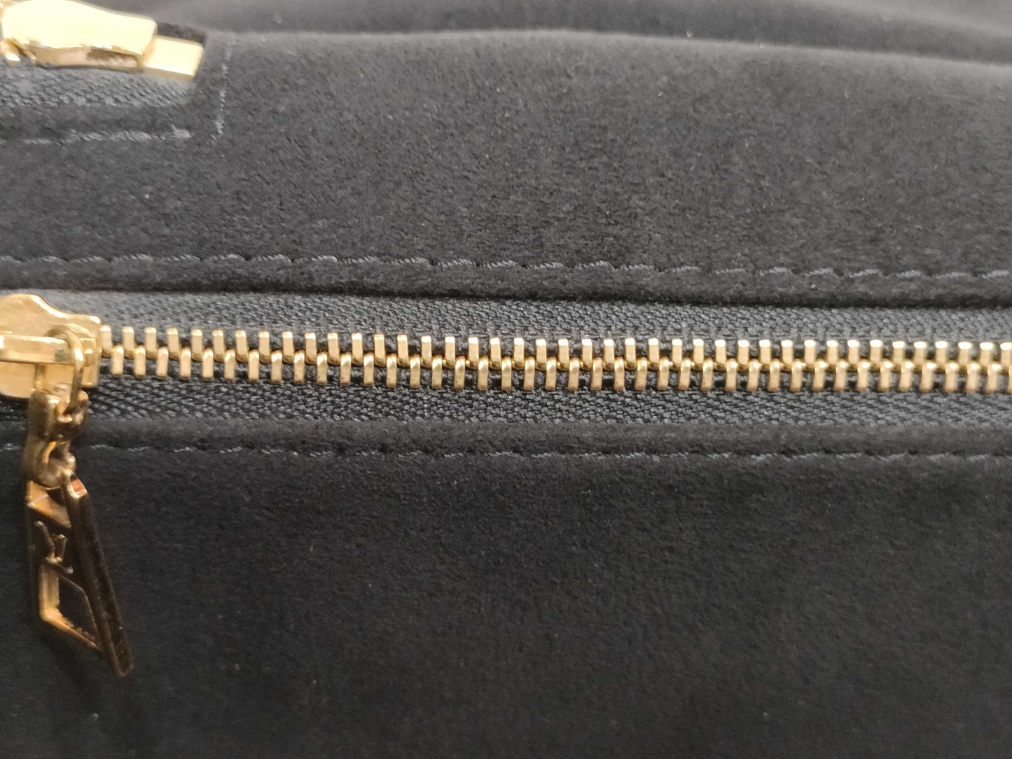 LOUIS VUITTON M57118 Monogram LOUIS VUITTON Empreinte Vanity PM Black 2-way Shoulder Bag M57118