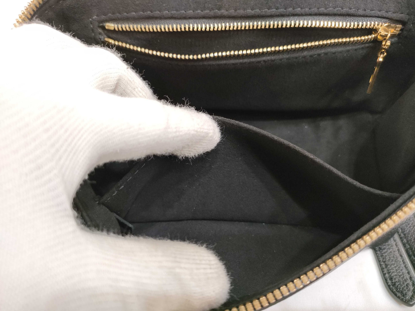 LOUIS VUITTON M57118 Monogram LOUIS VUITTON Empreinte Vanity PM Black 2-way Shoulder Bag M57118