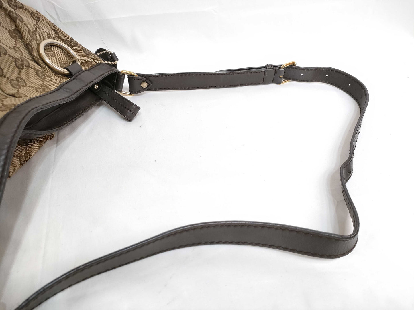 GUCCI GG Canvas GUCCI Sukey GG Canvas Shoulder Bag Shoulder Bag