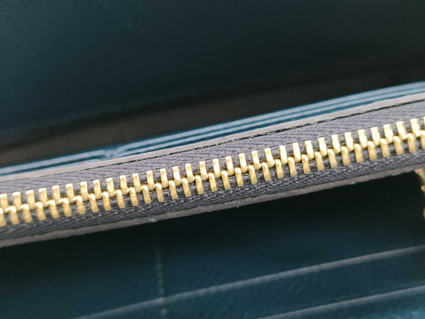 Salvatore Ferragamo Gancini wallet wallet
