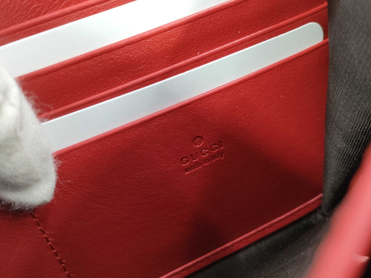 GUCCI Marmont Shoulder Bag
