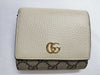 GUCCI GG Supreme Gucci GG Marmont Medium Wallet